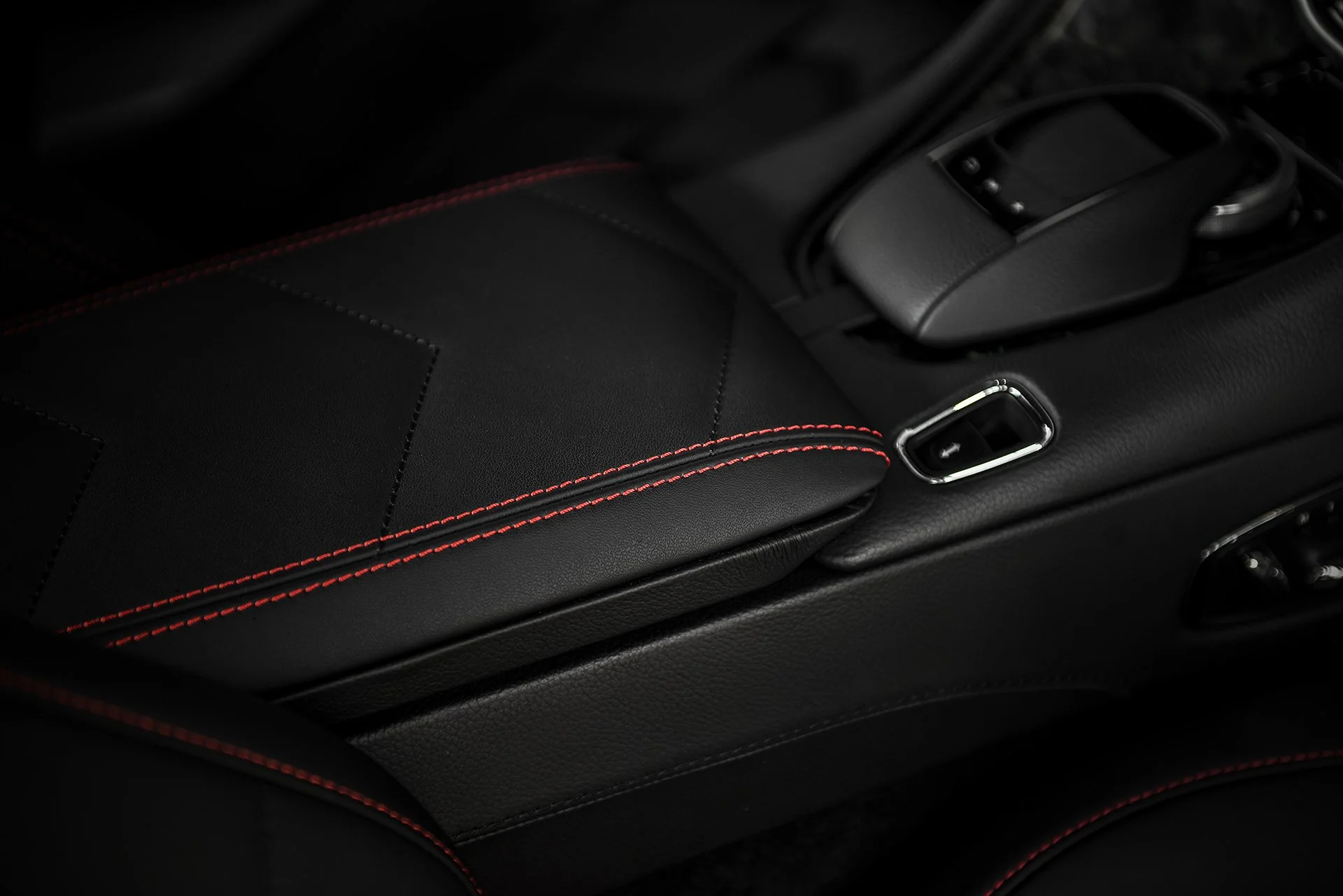 Aston Martin DB11 (2016 Onwards) Leather Interior - Image 5