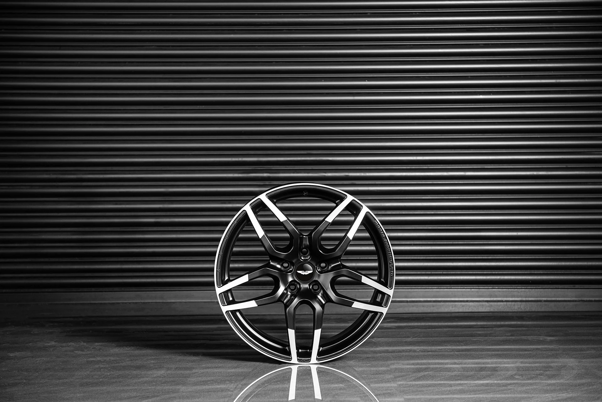 Aston Martin Rapide (2010-2013) Superleggera Light Alloy Wheels - Image 3