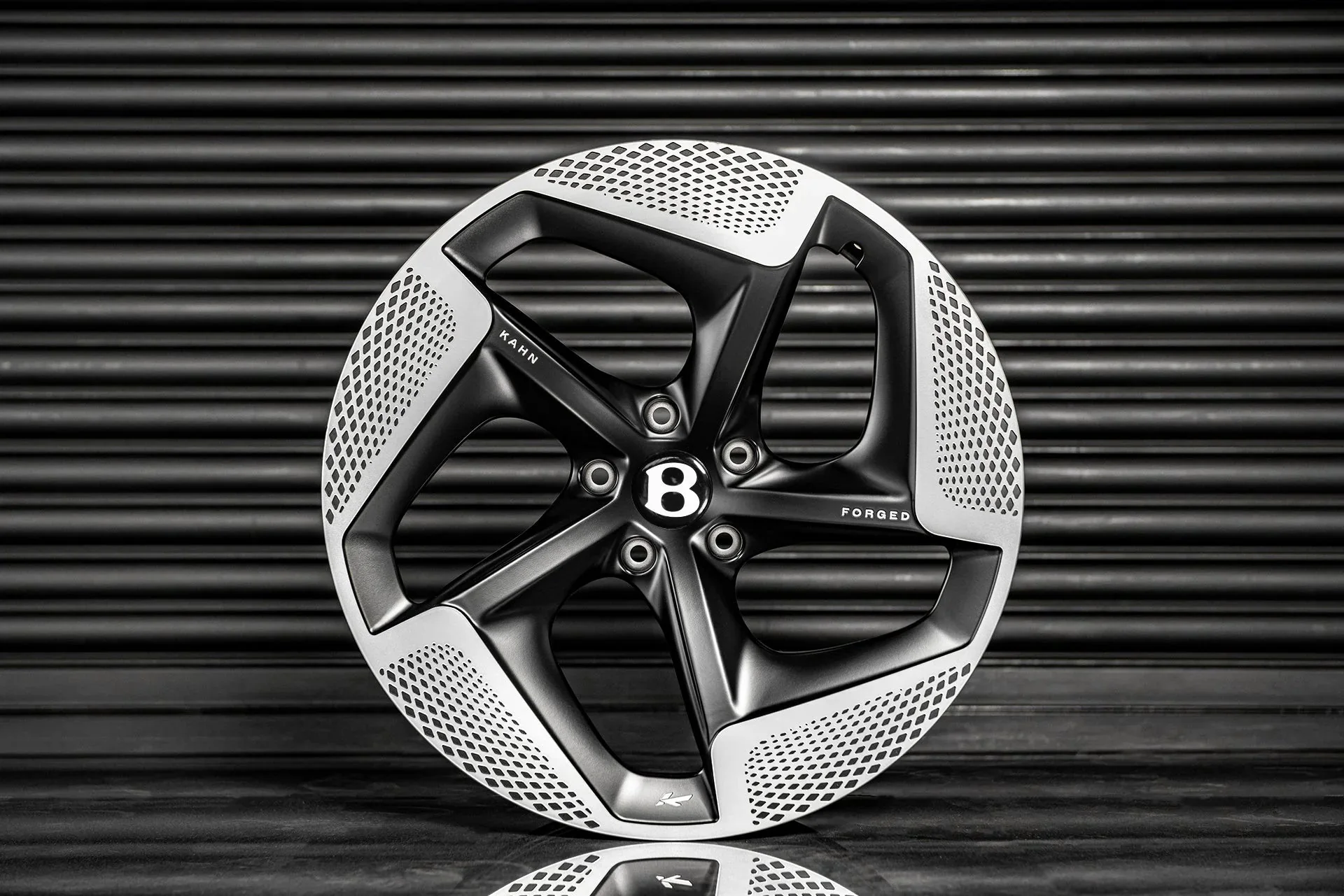 Bentley Bentayga (2016-2020) Type 8 Forged Alloy Wheels - Image 10