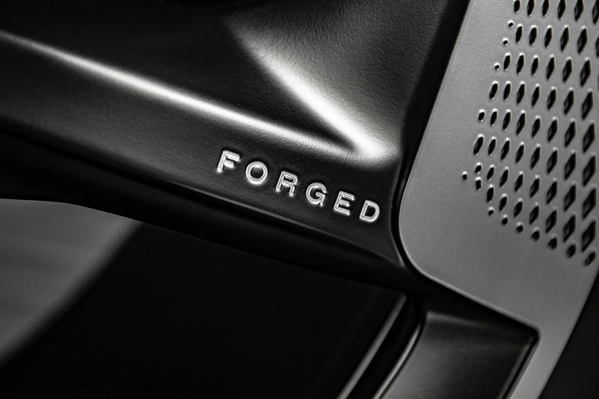 Bentley Bentayga (2016-2020) Type 8 Forged Alloy Wheels - Image 13
