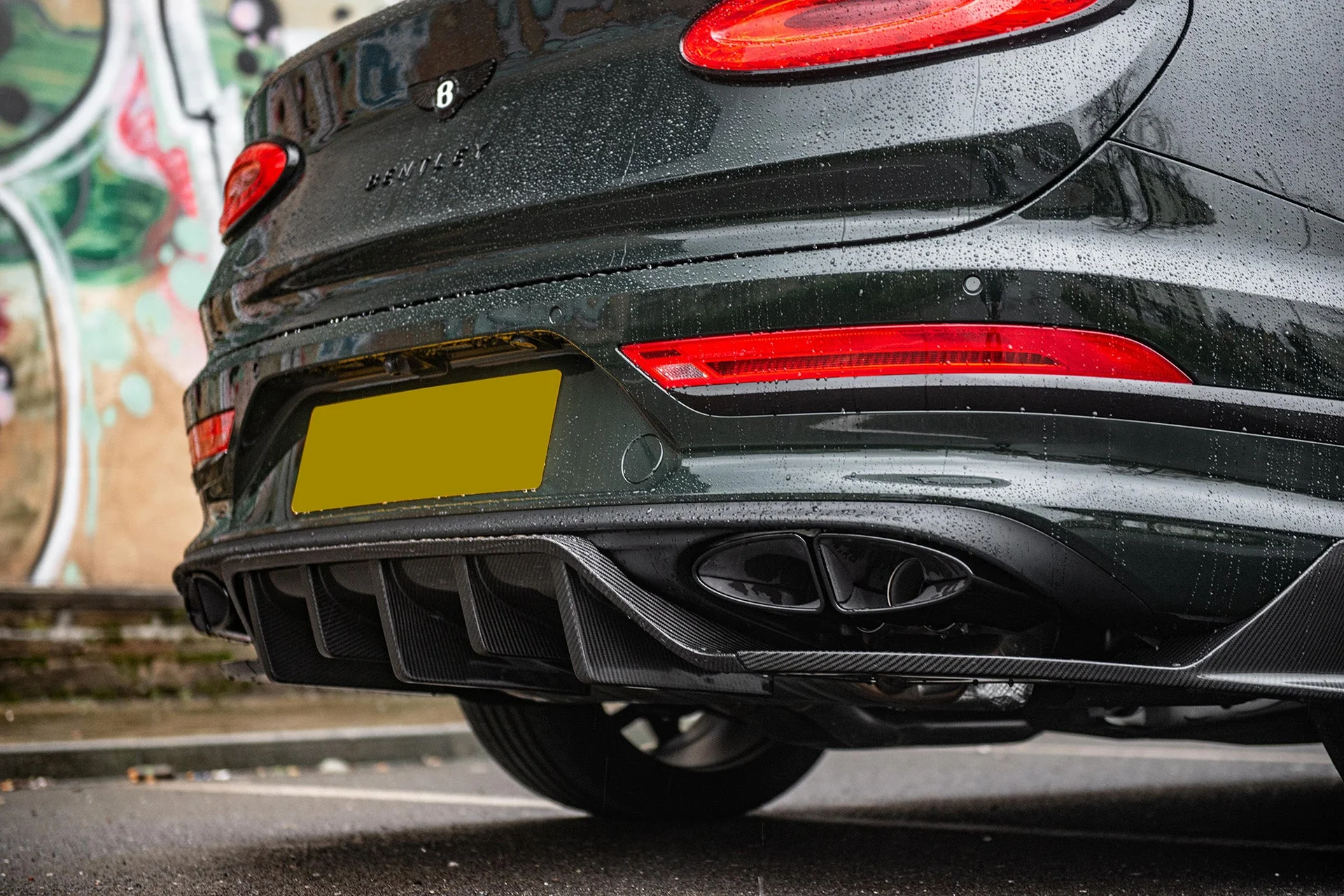 Bentley Bentayga Exposed Carbon Body Kit For Sleek Performance - Image 6