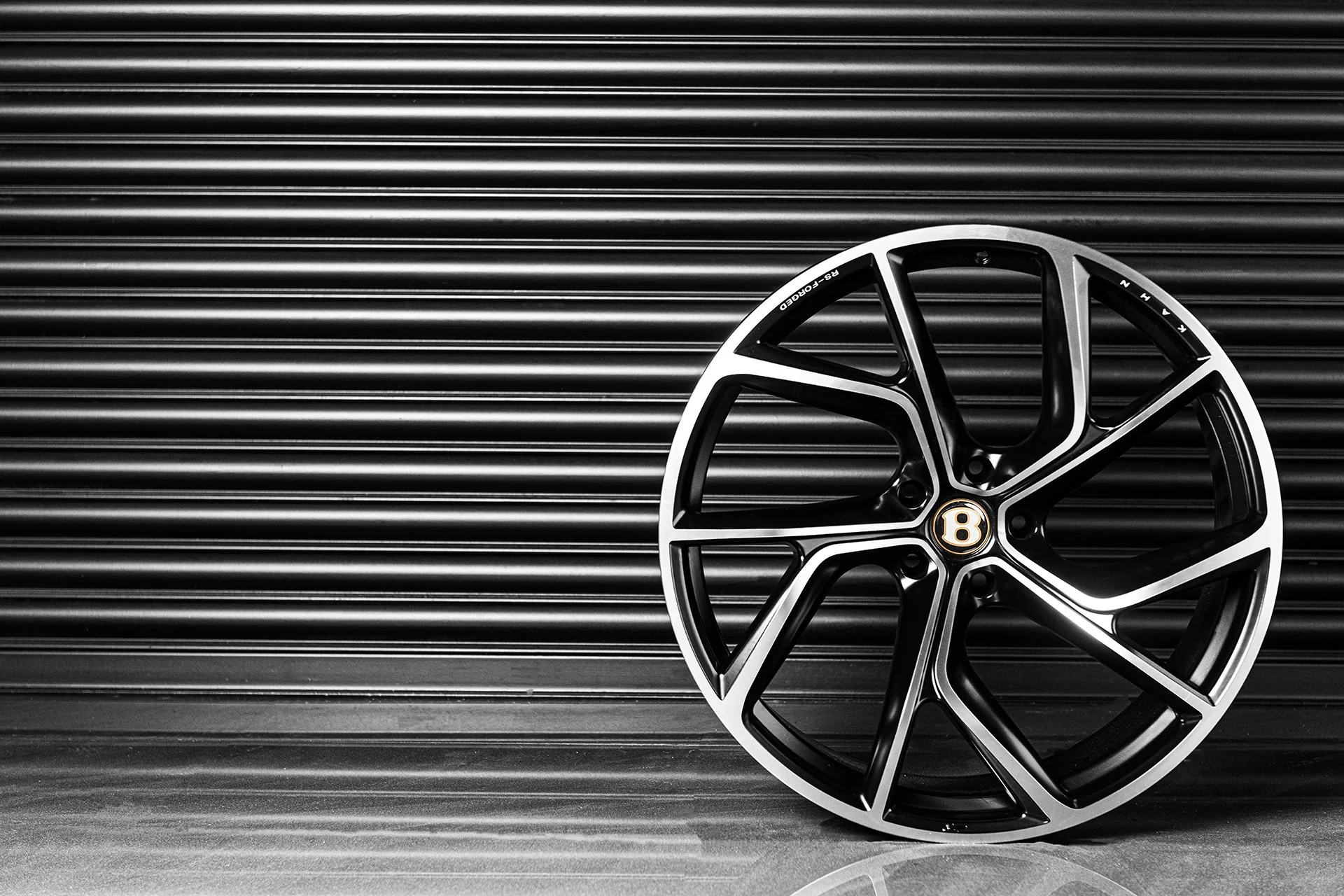 Bentley Bentayga (2020 Onwards) - Type 56 RS-Forged Alloy Wheels - Image 8