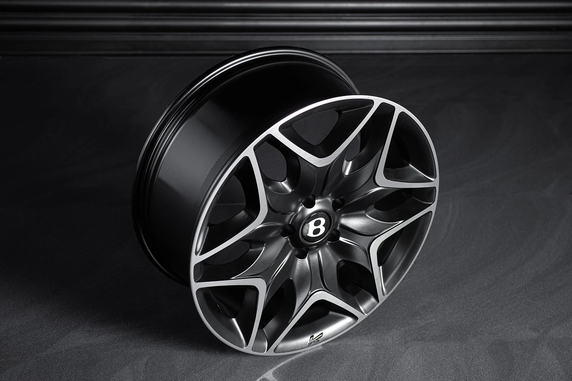 Split 6 Light Alloy Wheels Suitable For Bentley Flying Spur (2005-2019) - Image 9