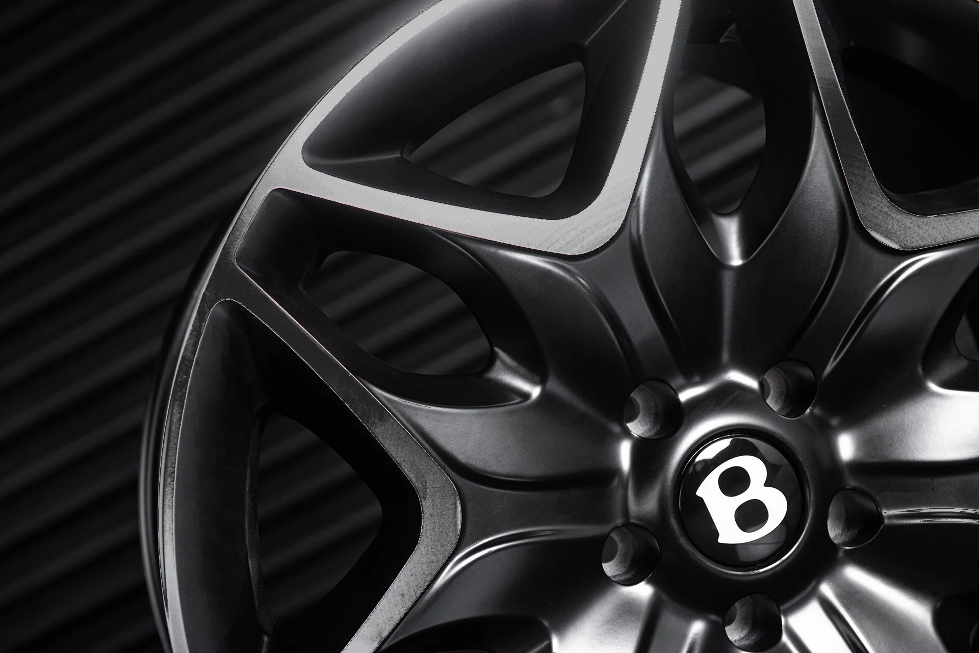 Split 6 Light Alloy Wheels Suitable For Bentley Continental GT (2018 Onwards) - Image 11