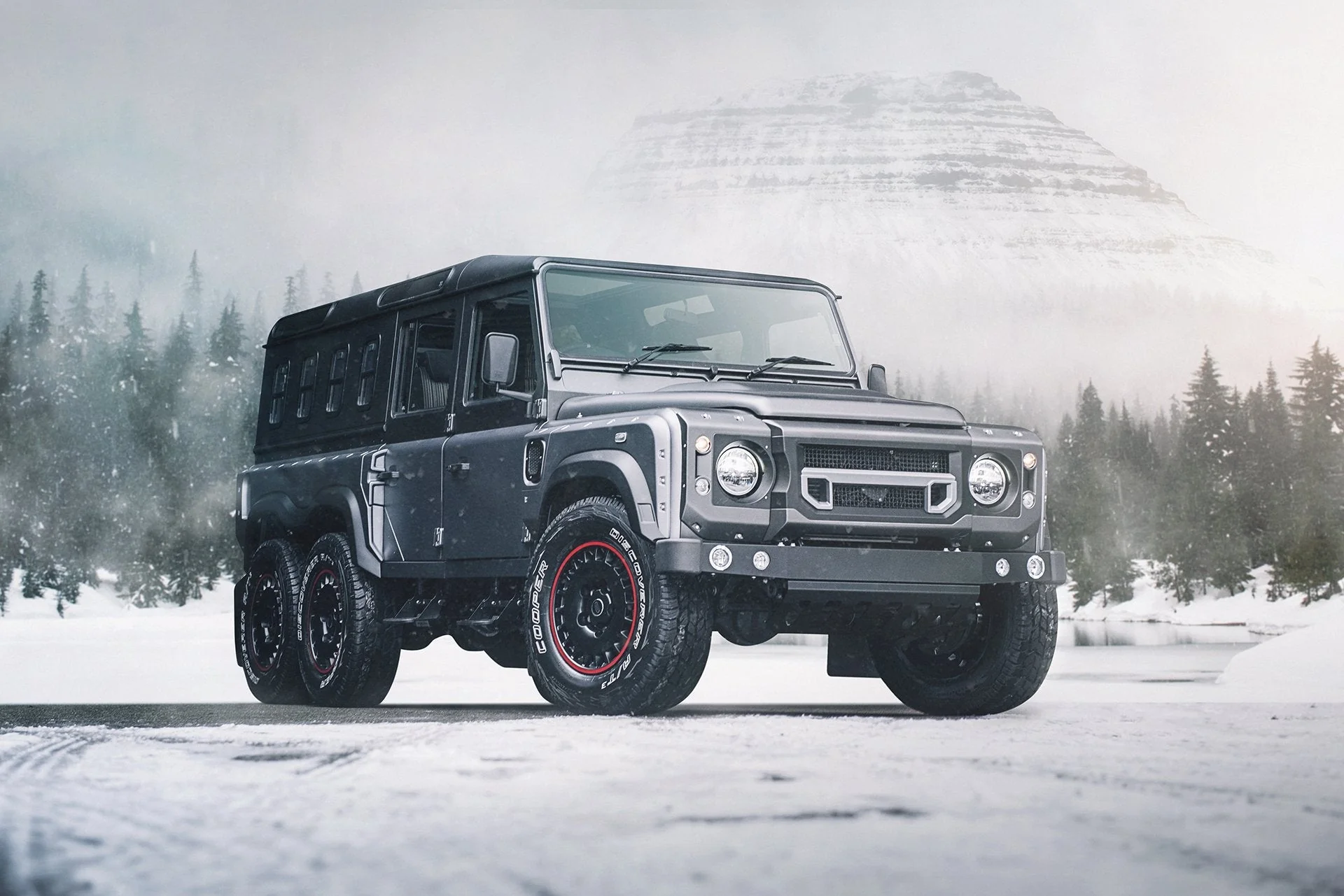 Land Rover Defender (1991-2016) Alloy Wheels - Huntsman 1945 Retro Classic - Image 13