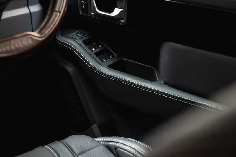 INEOS Grenadier (2023 Onwards) Comfort Leather Interior - Image 29
