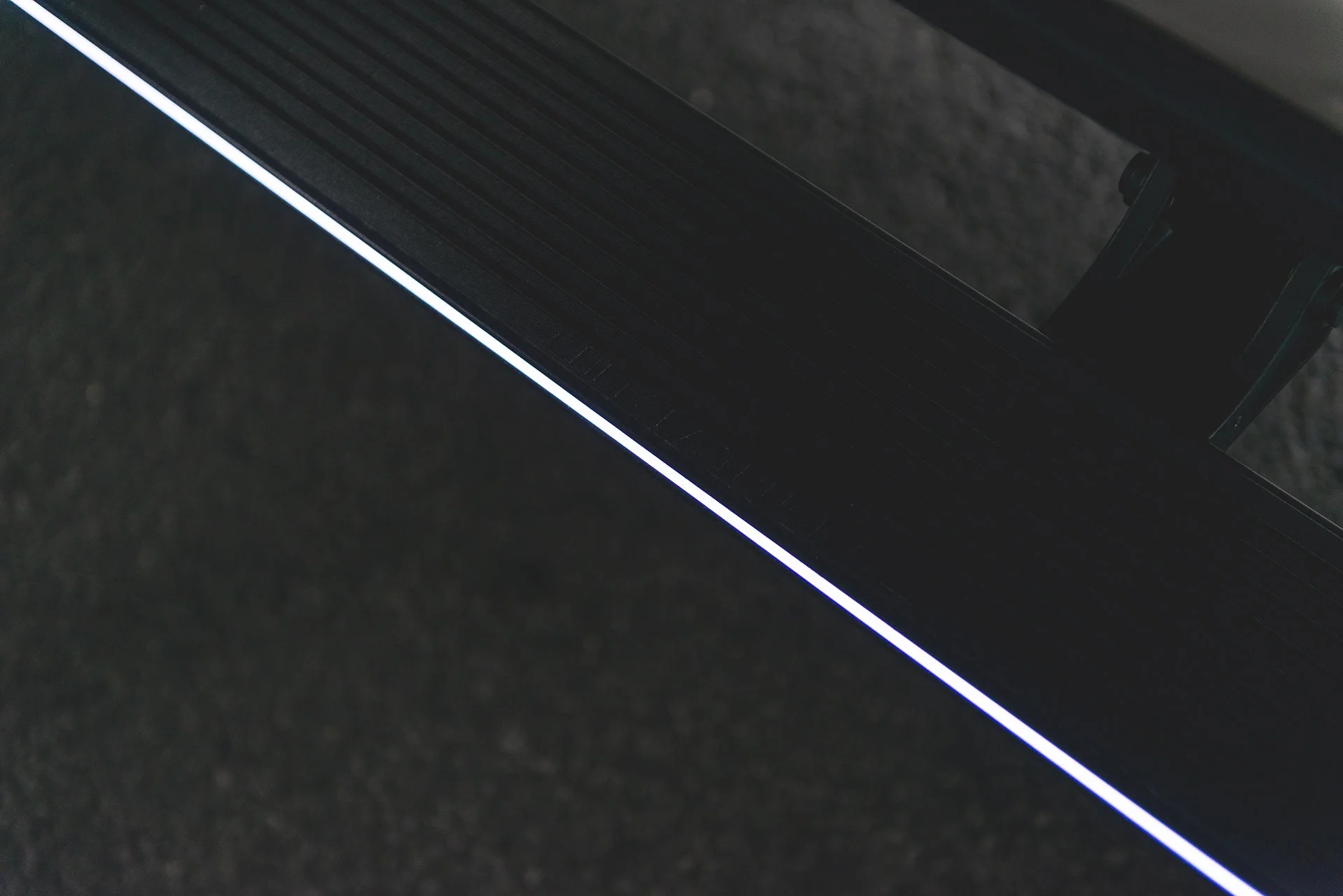 INEOS Grenadier (2023 Onwards) Electric Side Steps with LED Light Strips - Image 9