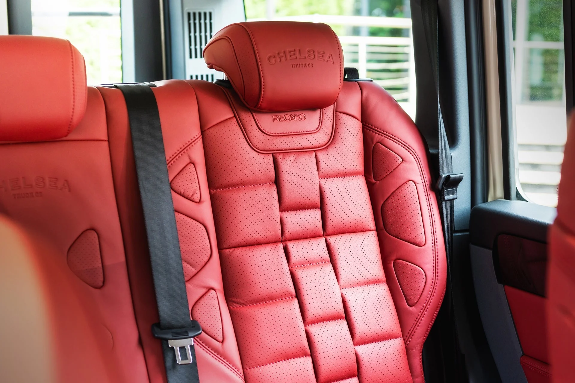 INEOS Grenadier (2023 Onwards) Sport Seat Leather Interior - Image 10