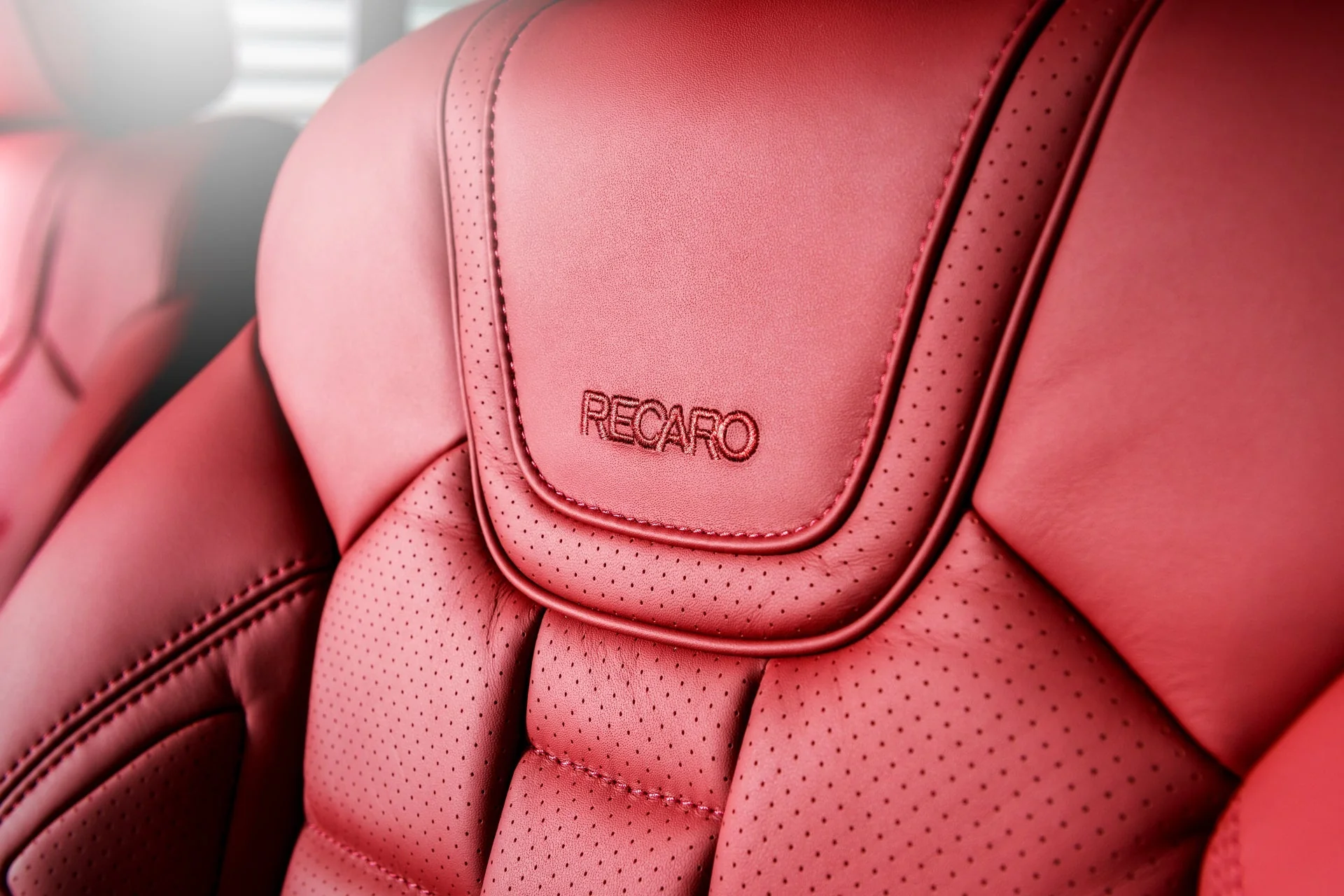 INEOS Grenadier (2023 Onwards) Sport Seat Leather Interior - Image 7