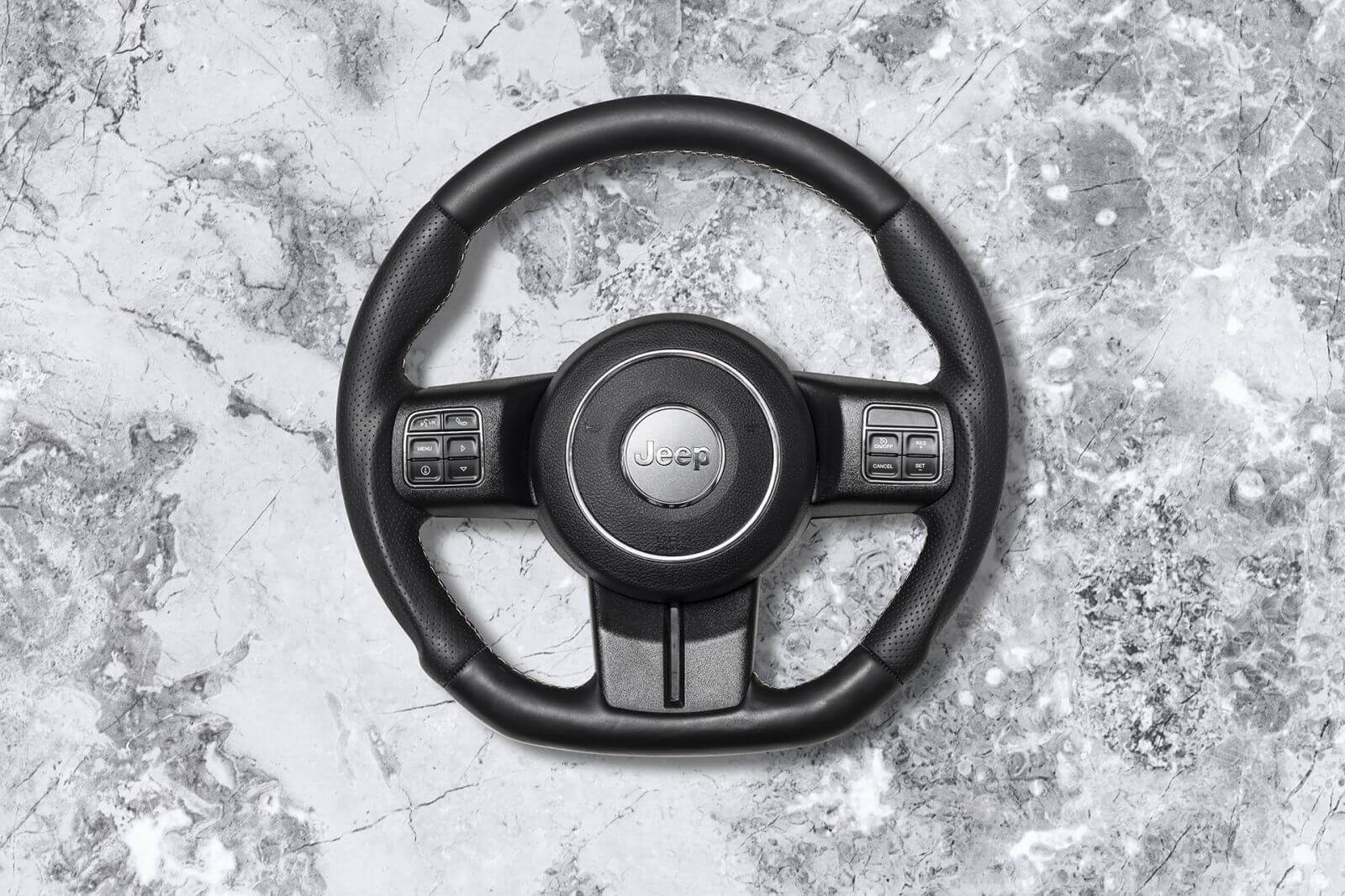 Jeep Wrangler JK (2007-2018) Sport Steering Wheel