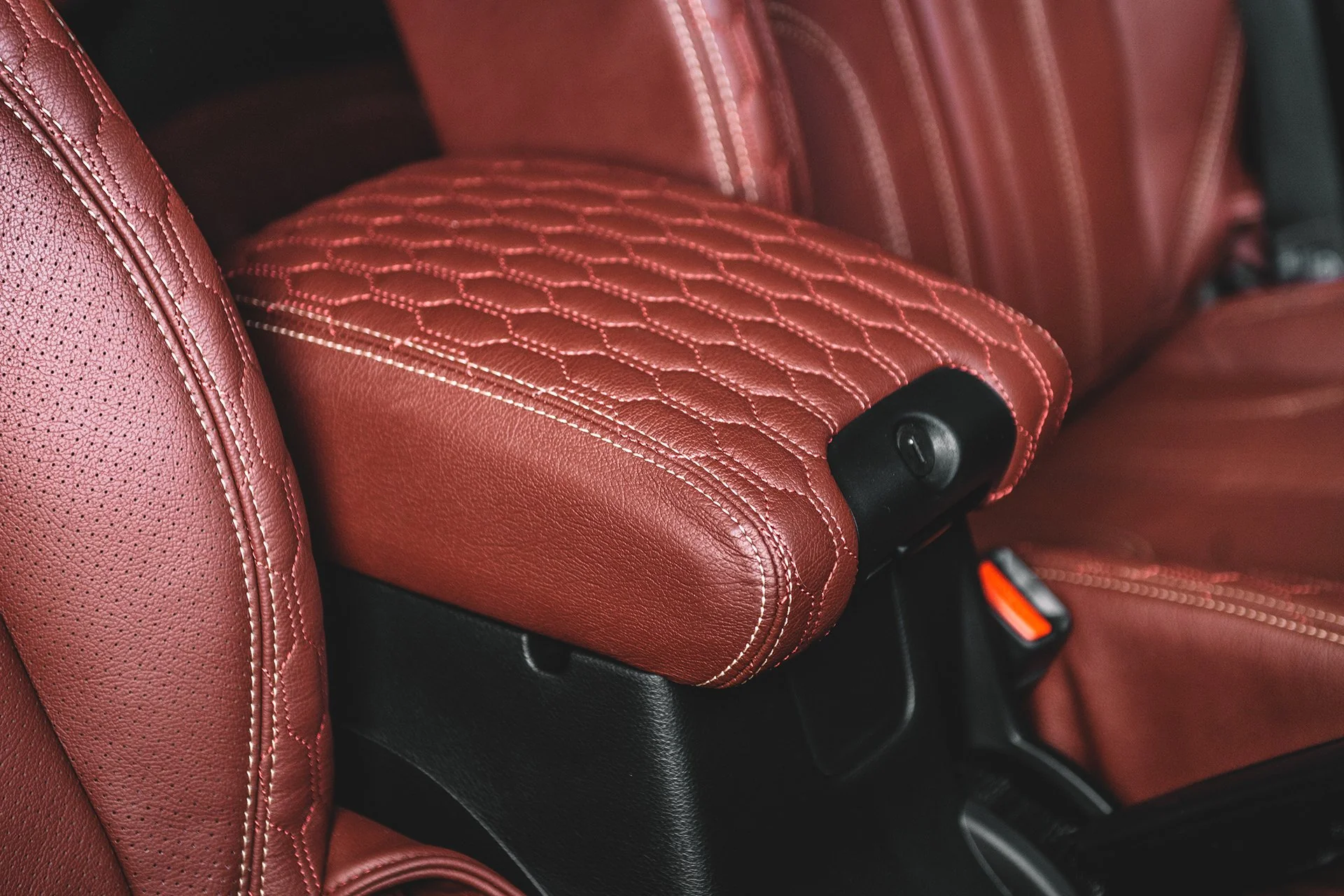 Jeep Wrangler JK 4 Door (2013-2018) Comfort Leather Interior - Image 10