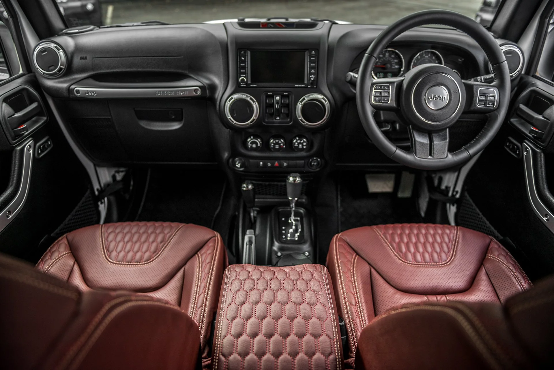Jeep Wrangler JK 4 Door (2013-2018) Comfort Leather Interior - Image 8
