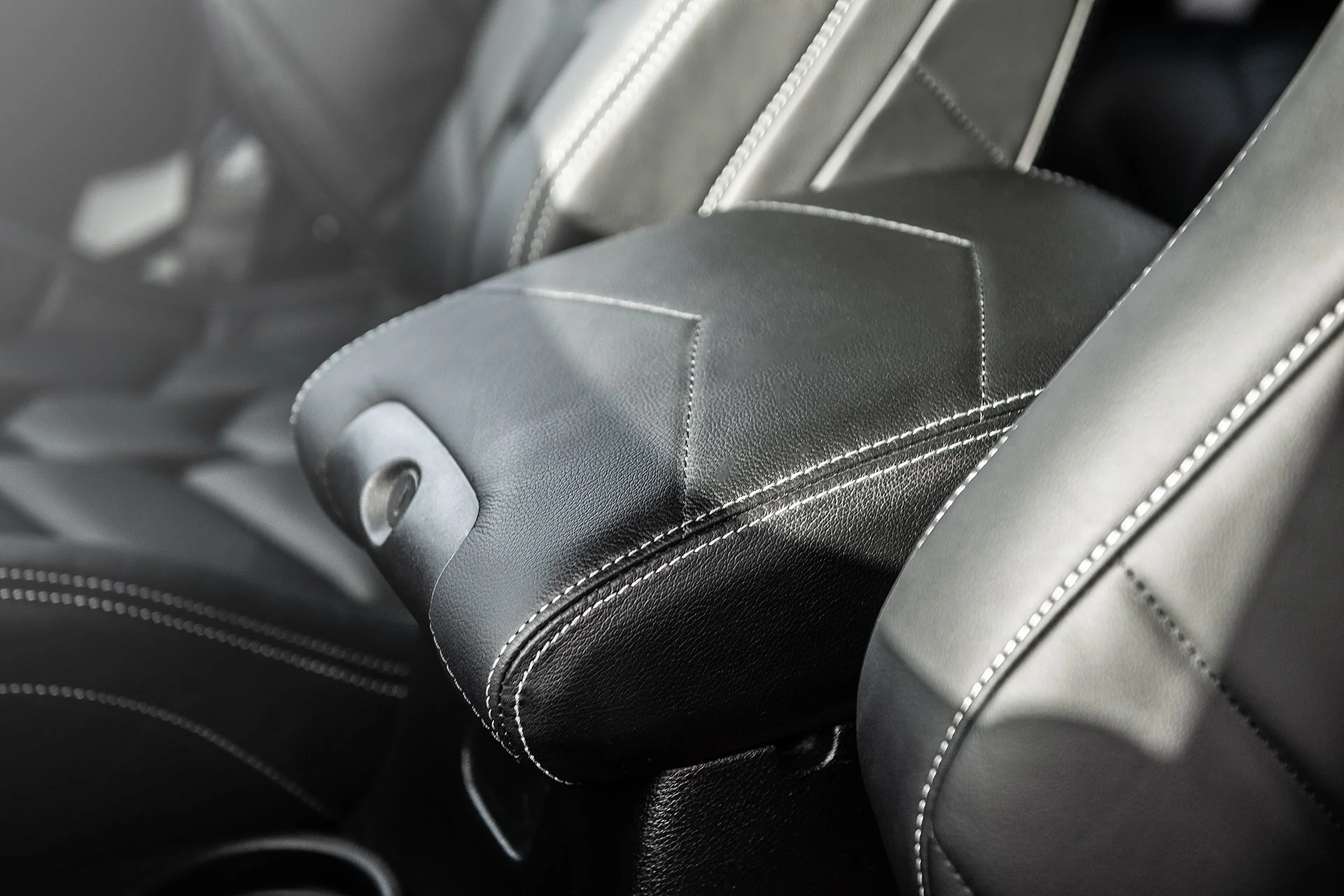 Jeep Wrangler JK 2 Door (2013-2018) Sport Leather Interior - Image 7