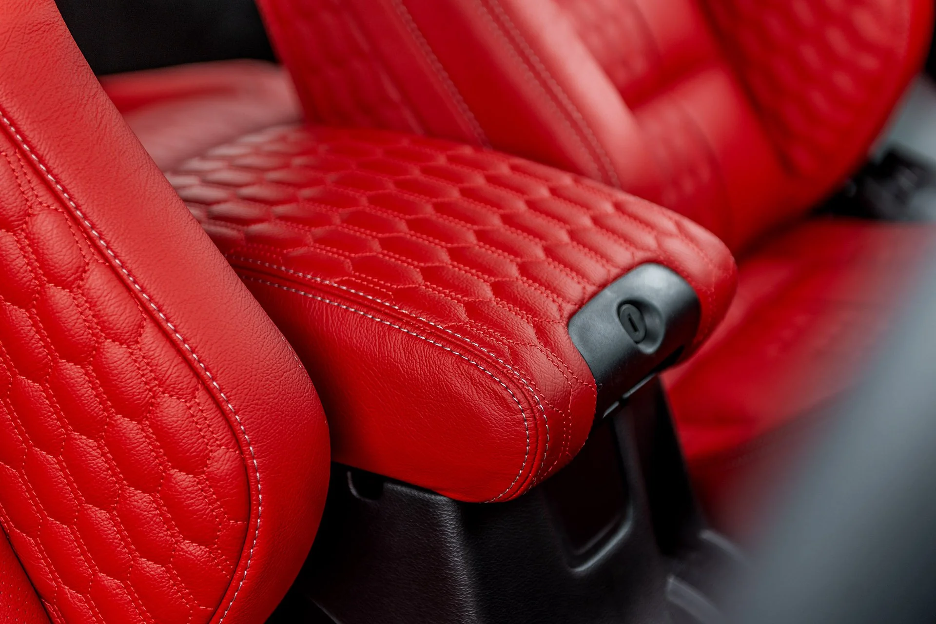 Jeep Wrangler JK 2 Door (2013-2018) Sport Leather Interior - Image 23