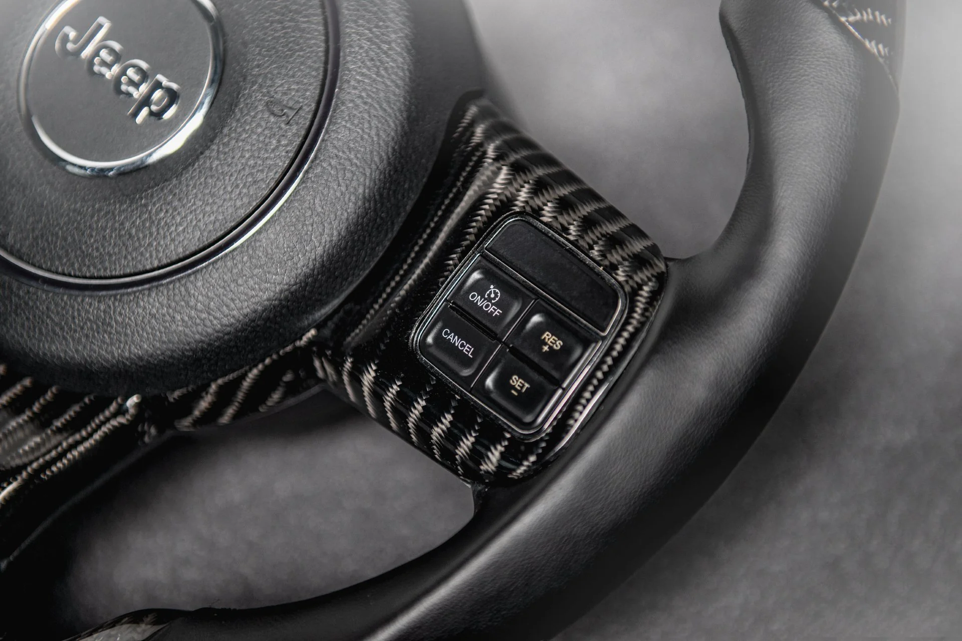 Jeep Wrangler JK (2011-2018) Exposed Carbon Steering Wheel - Image 6