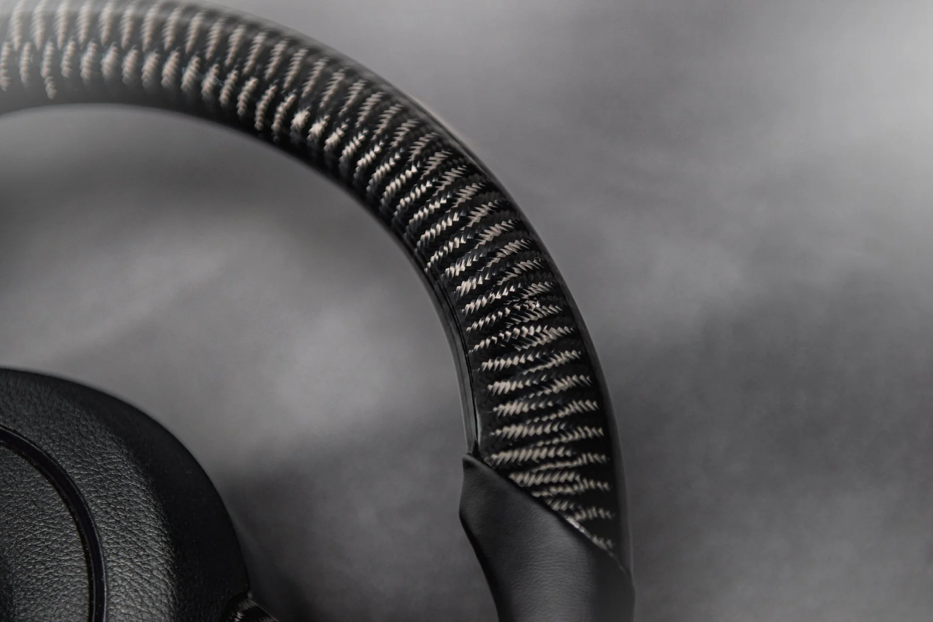 Jeep Wrangler JK (2011-2018) Exposed Carbon Steering Wheel - Image 7