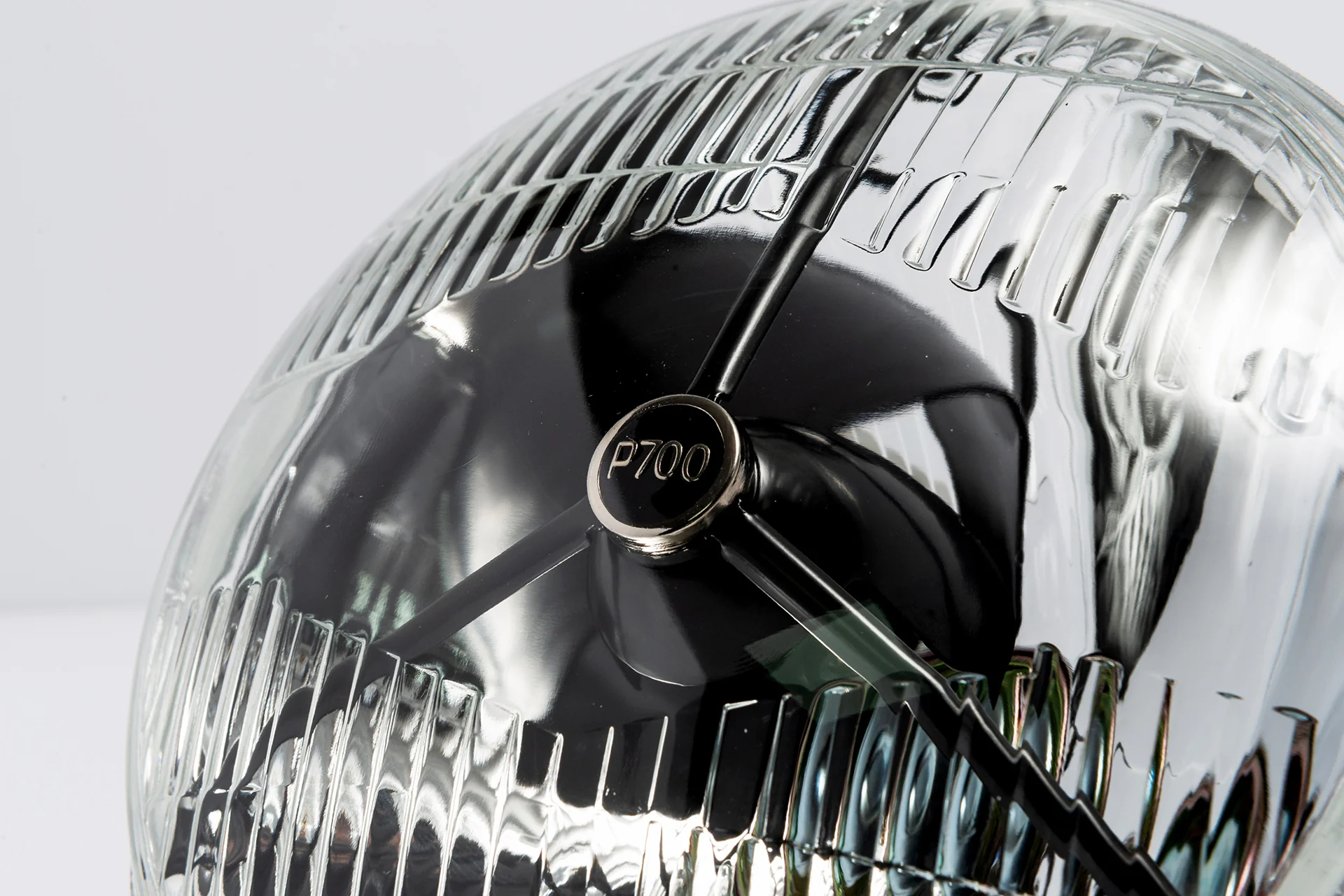 JEEP WRANGLER JK (2007-2018) Retro Headlights (Black) - Image 4