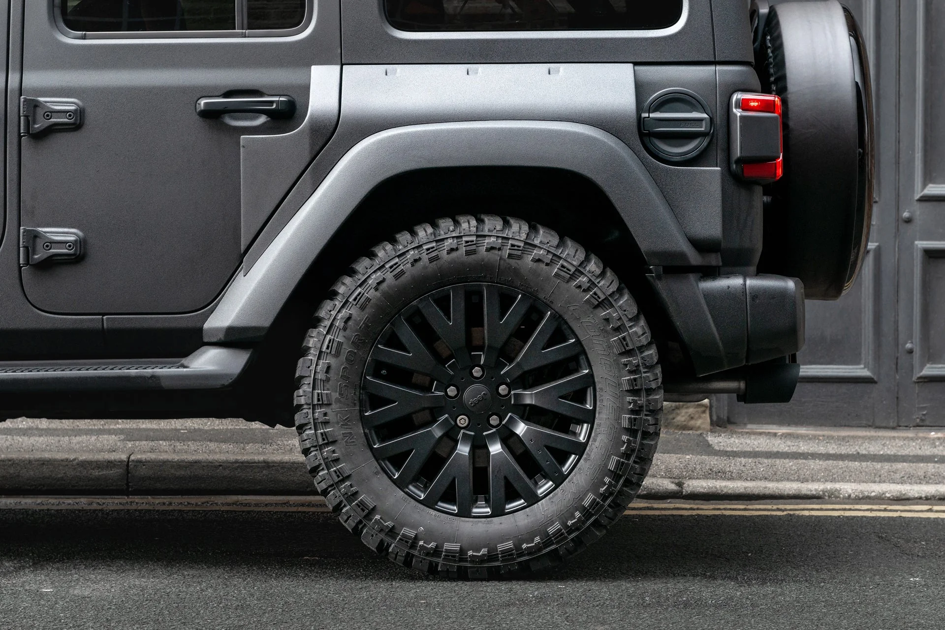 Jeep Wrangler JL (2018 Onwards) 4 Door Black Hawk Body kit - Image 17
