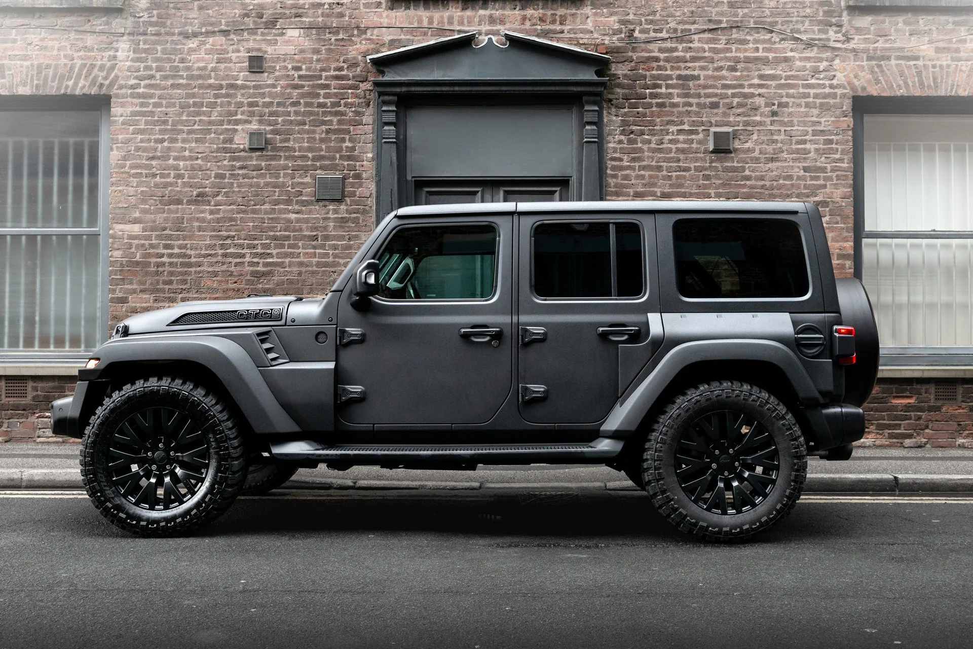 Jeep Wrangler JL (2018 Onwards) 4 Door Black Hawk Body kit - Image 18