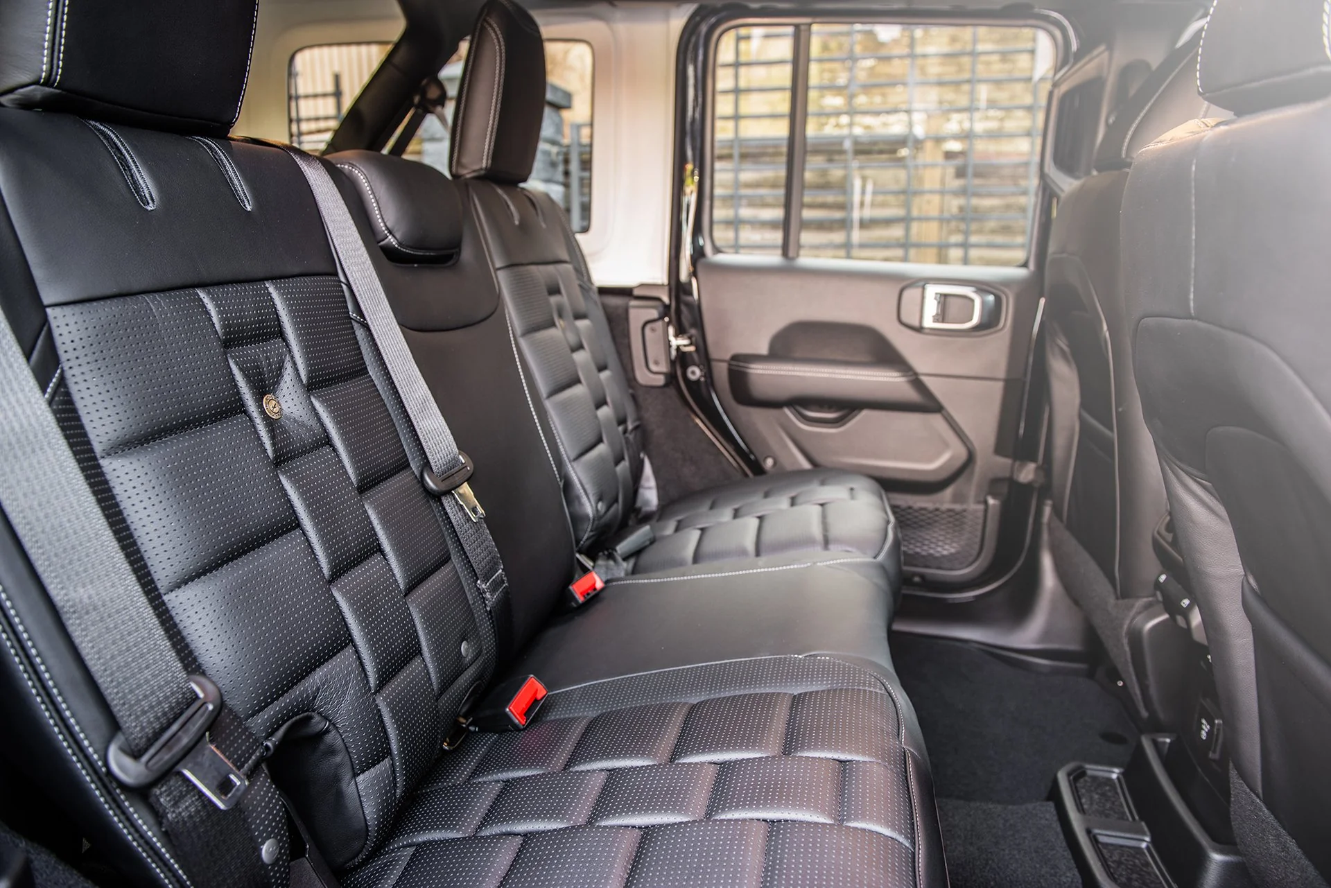 Jeep Wrangler JL 4 Door (2018 Onwards) Comfort Leather Interior - Image 33
