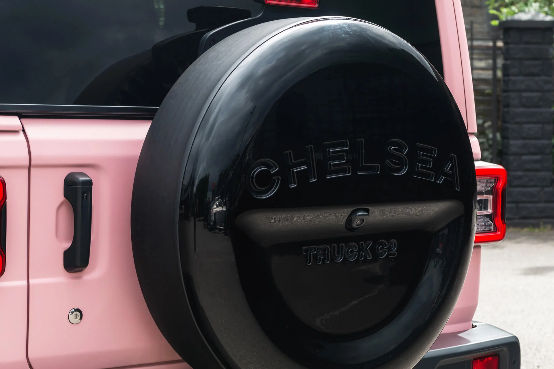 Jeep Wrangler JL (2018 Onwards) Chelsea Truck Company Hard Spare Wheel Cover - Image 17