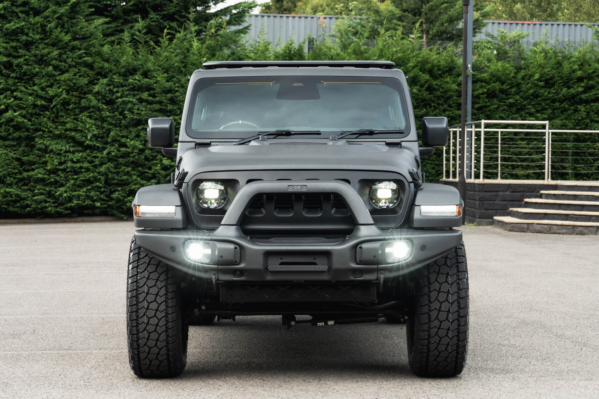 JEEP WRANGLER JL (2018 Onwards) Expedition Front Bumper with Integrated A Bar