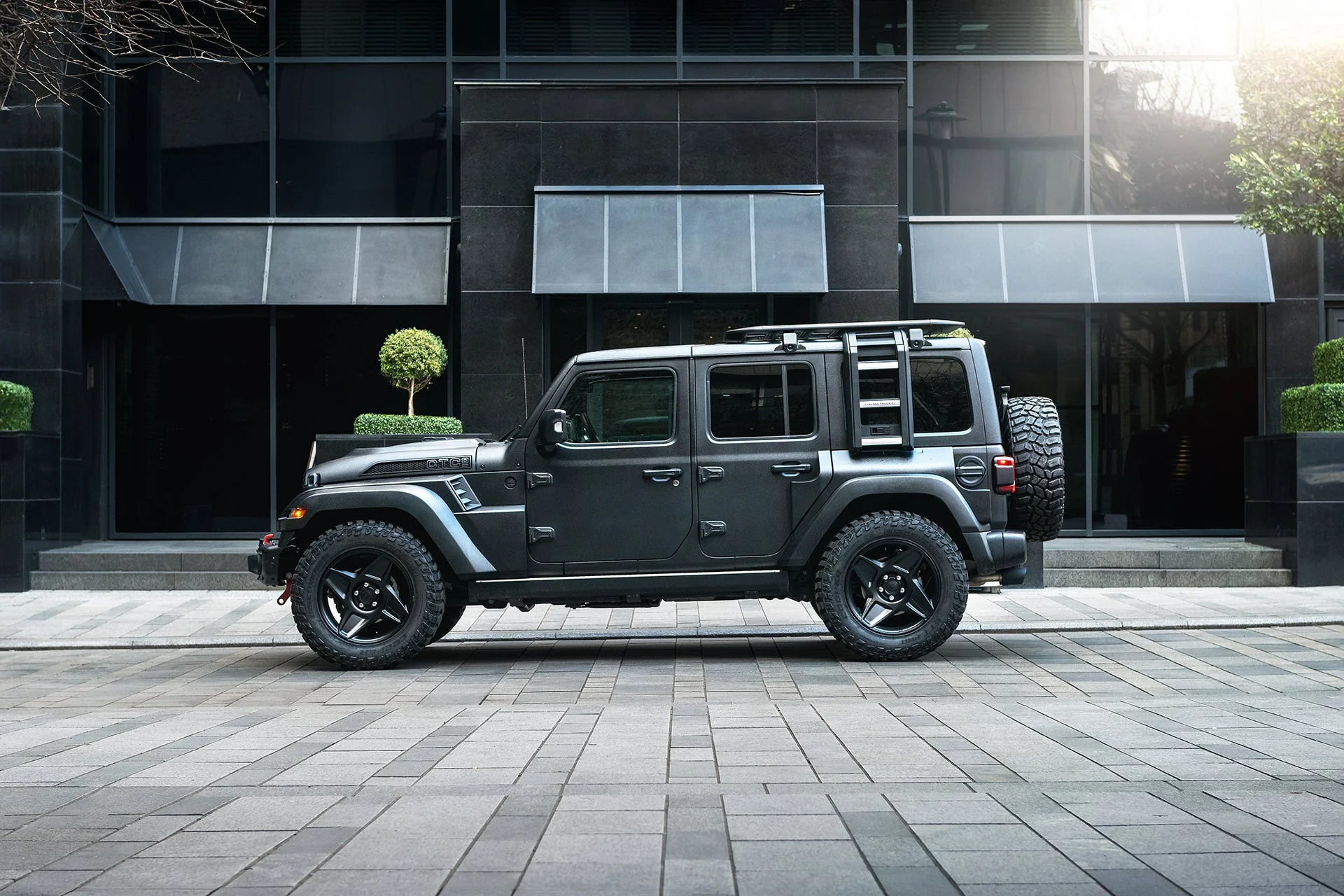 JEEP WRANGLER JL (2018 Onwards) Expedition Roof Rack and Side Ladder - Image 12