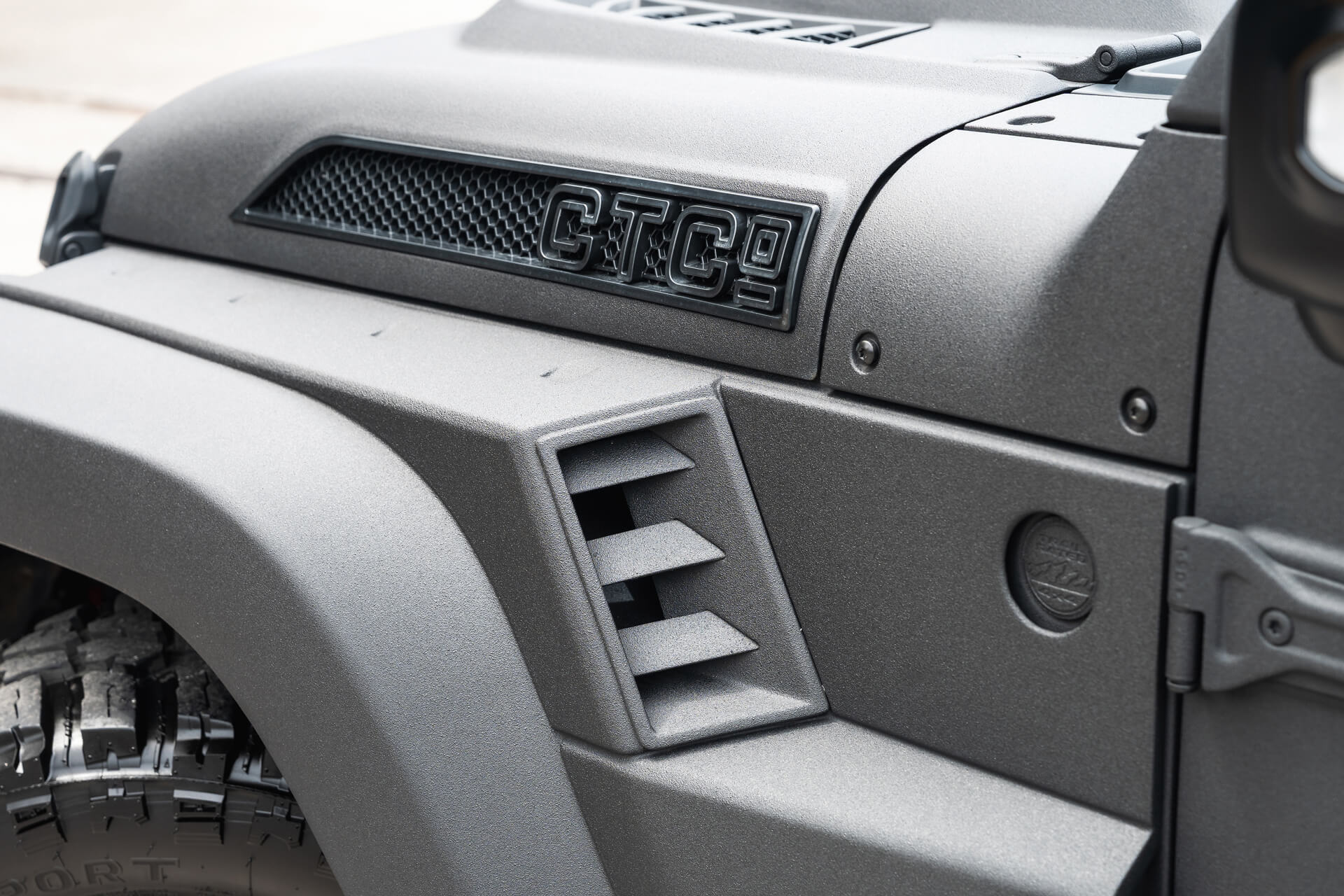 JEEP WRANGLER JL (2018 Onwards) Iron Man Vented Bonnet - Image 20