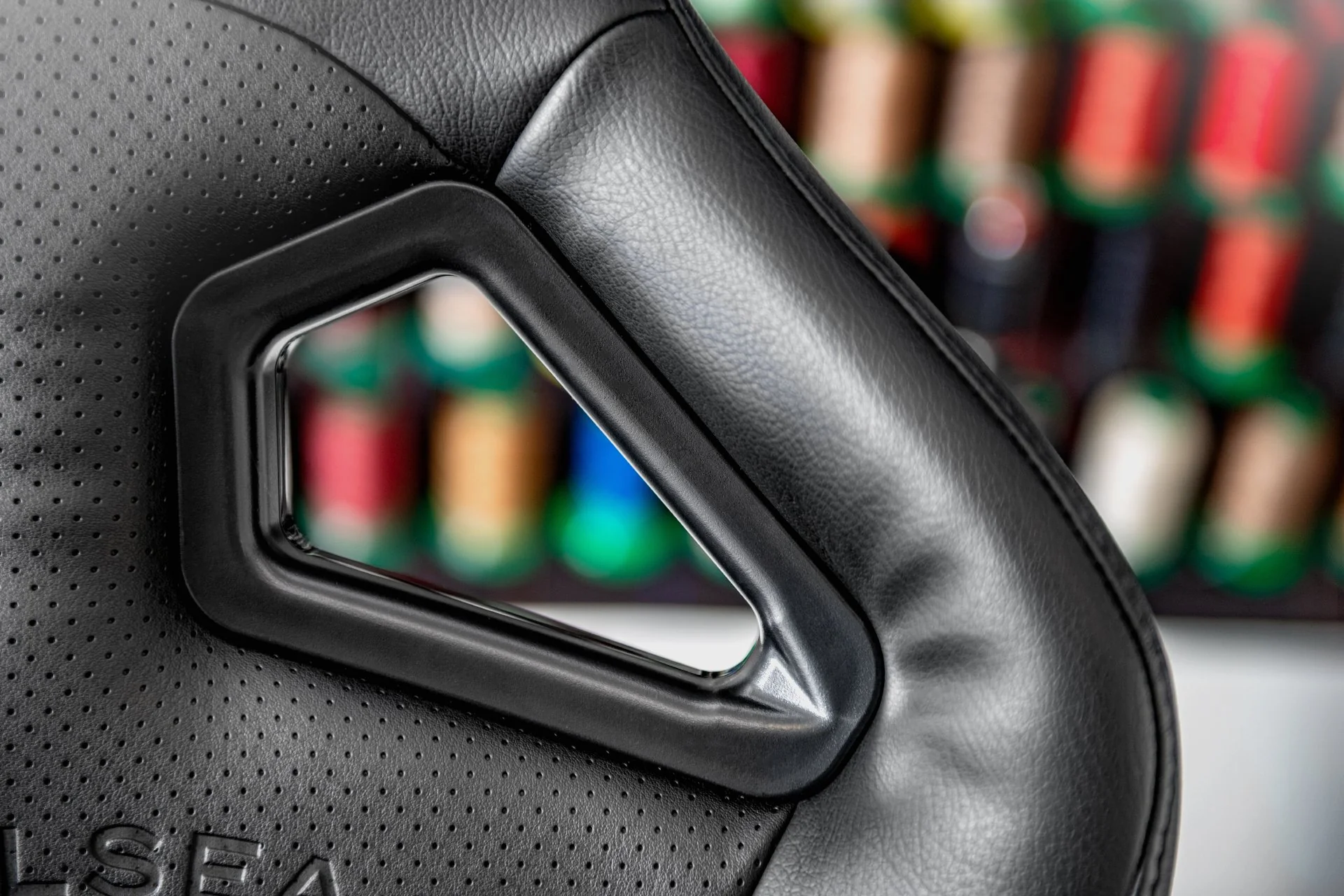 Jeep Wrangler JL (2018 Onwards) Lightweight Vegan Leather Heritage Sport Seats - Image 12