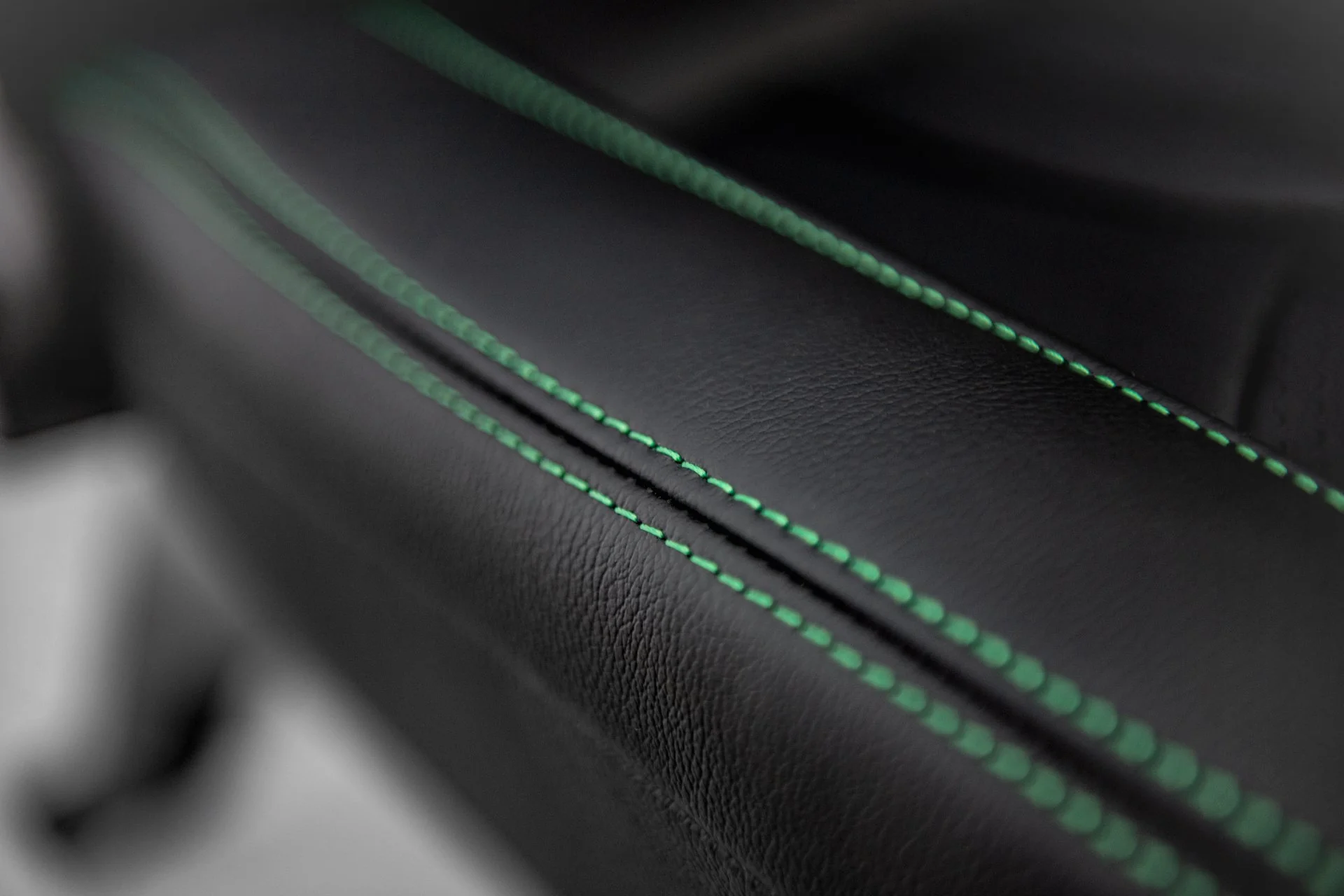 Jeep Wrangler JL (2018 Onwards) Lightweight Vegan Leather Heritage Sport Seats - Image 19