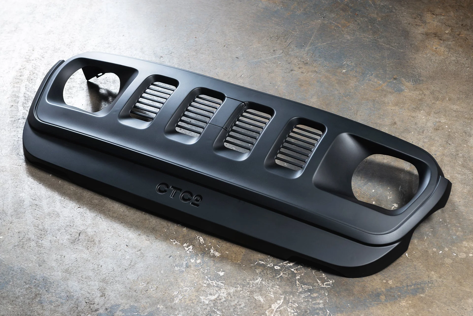 JEEP WRANGLER JL (2018 Onwards) SLIMLINE 4 SLOT FRONT GRILLE - Image 12