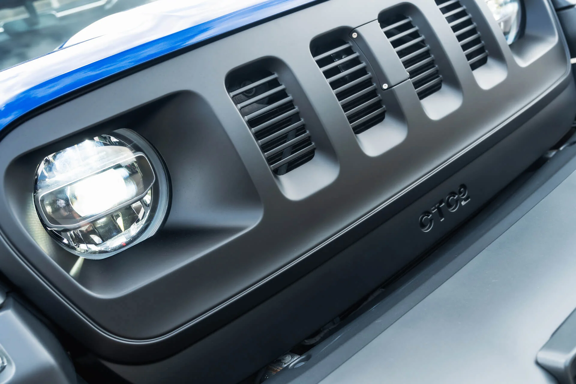 JEEP WRANGLER JL (2018 Onwards) SLIMLINE 4 SLOT FRONT GRILLE - Image 21