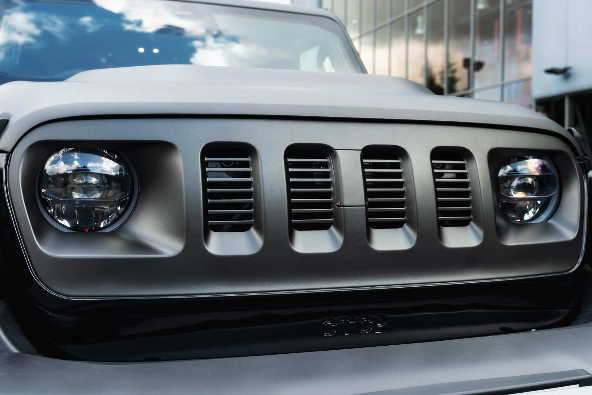 JEEP WRANGLER JL (2018 Onwards) SLIMLINE 4 SLOT FRONT GRILLE - Image 22