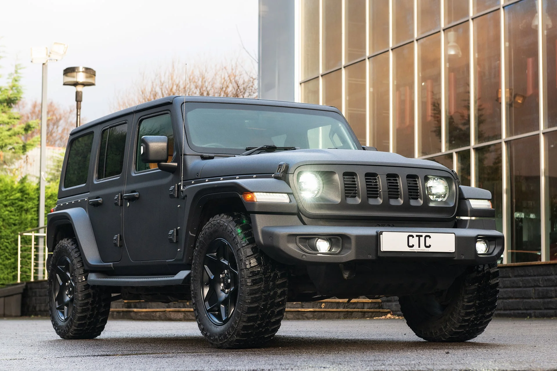 JEEP WRANGLER JL (2018 Onwards) SLIMLINE 4 SLOT FRONT GRILLE - Image 24