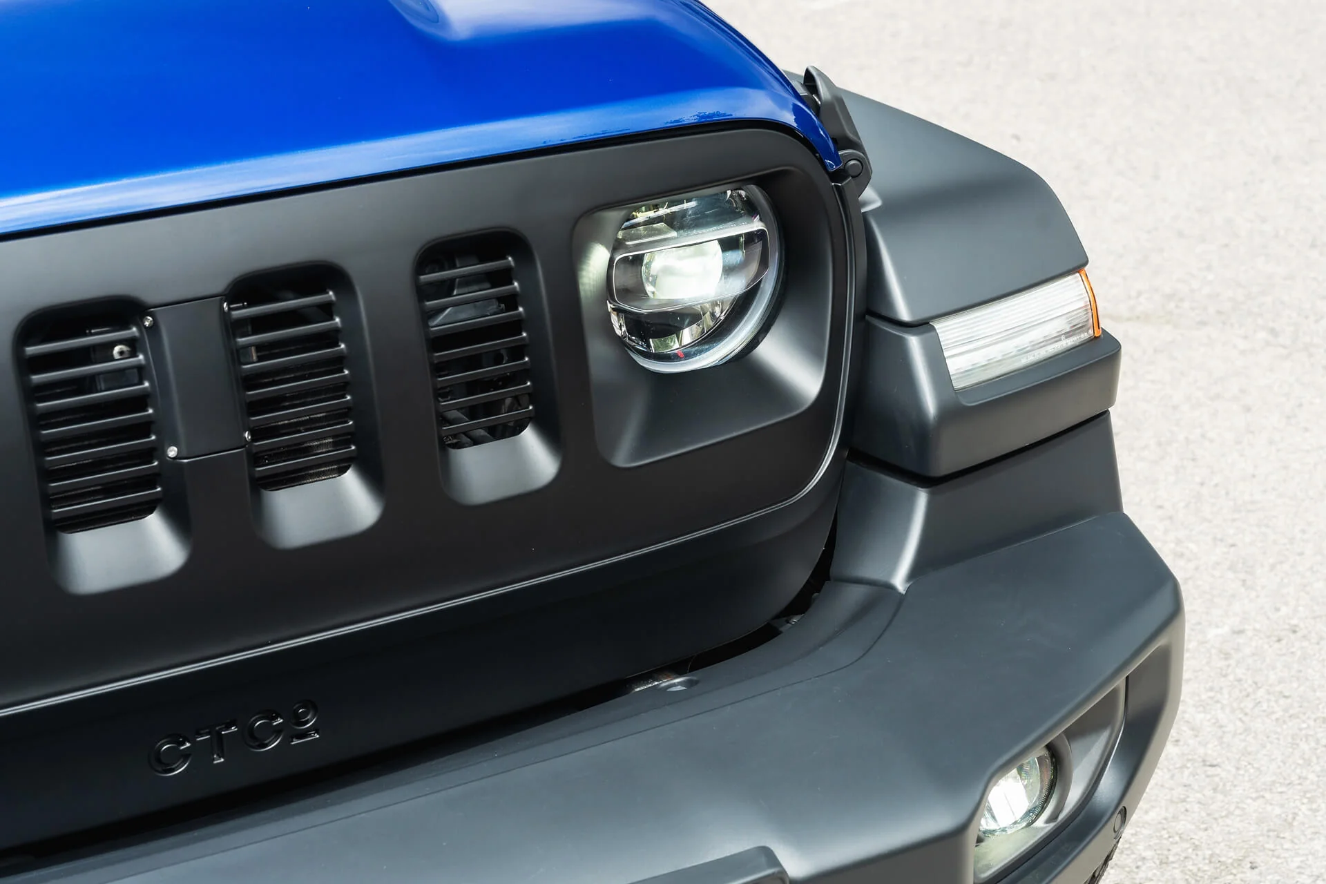 JEEP WRANGLER JL (2018 Onwards) SLIMLINE 4 SLOT FRONT GRILLE - Image 25