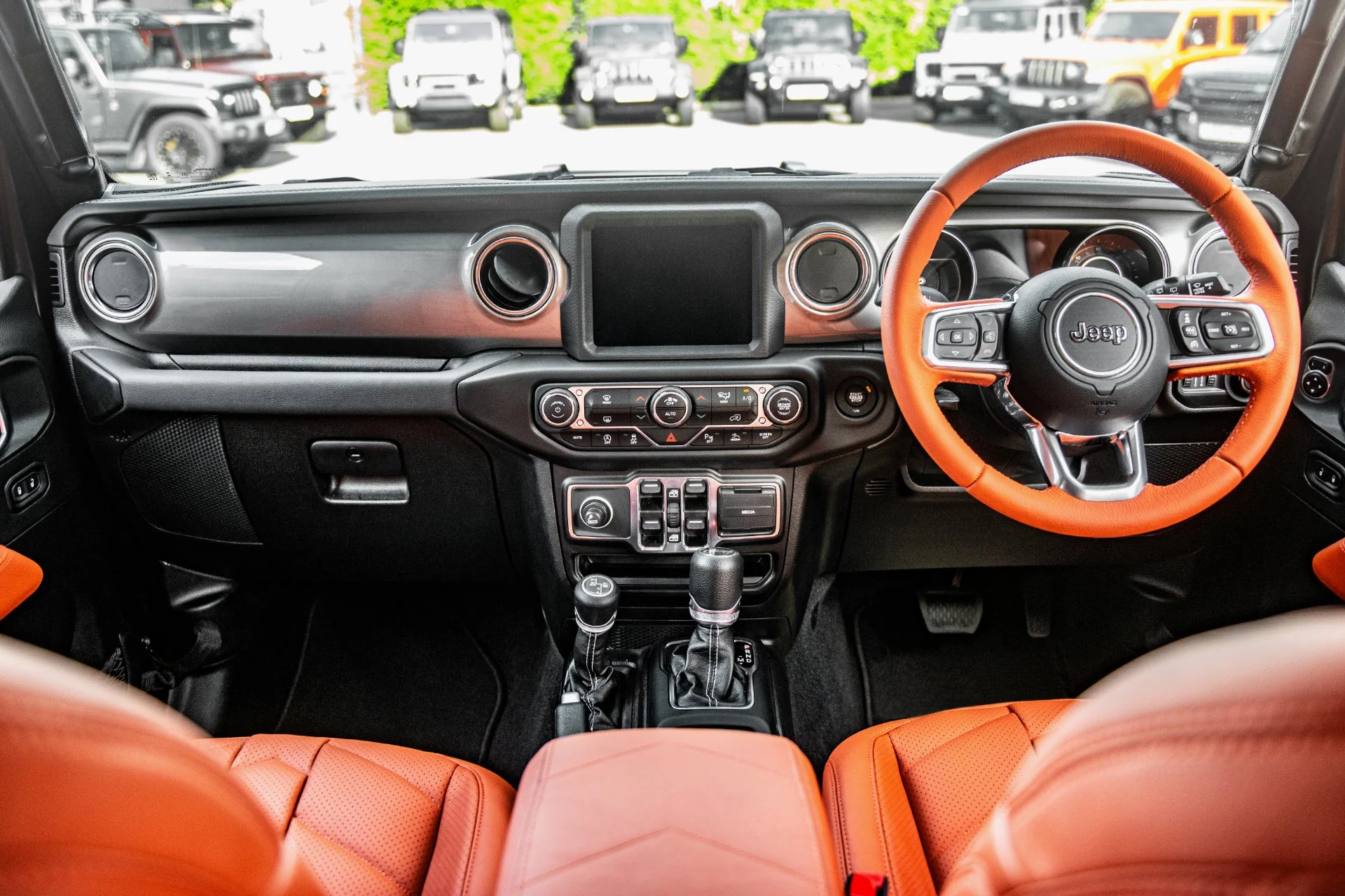 Jeep Wrangler JL 4 Door (2018 Onwards) Comfort Leather Interior - Image 5