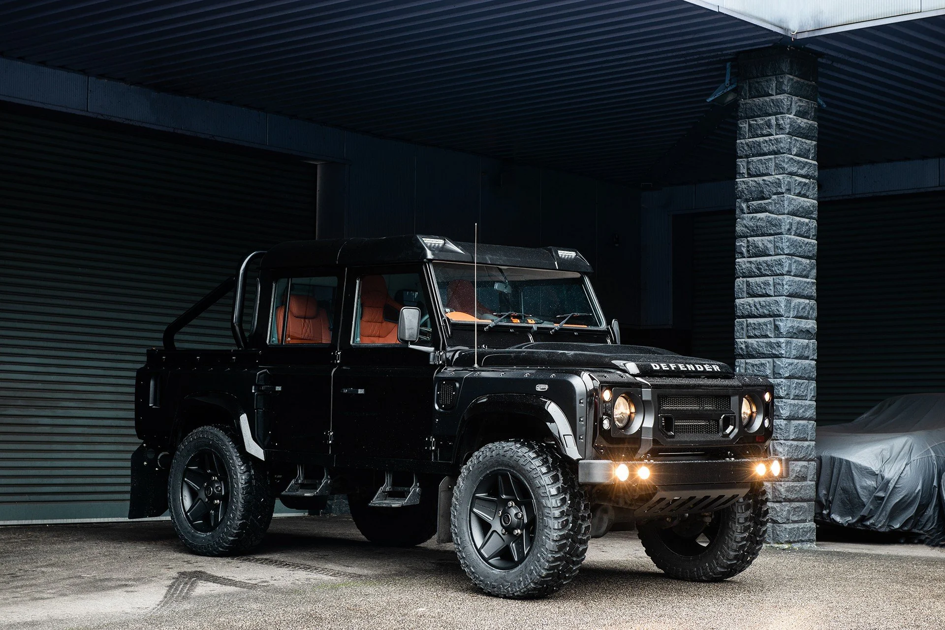 Land Rover Defender 110 (1991-2016) 50mm Suspension lift Kit - Image 3