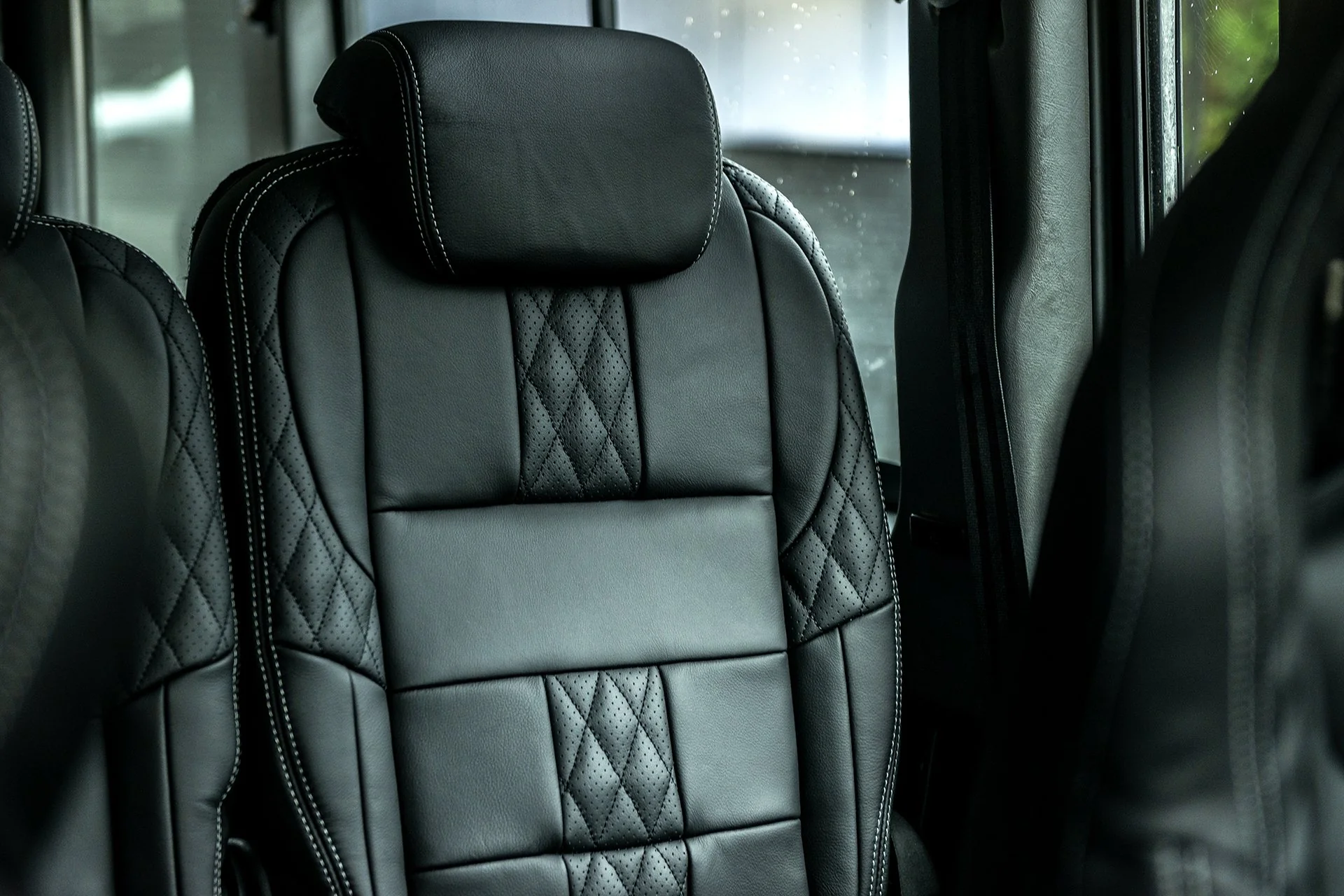 Land Rover Defender 110 (1991-2016) Sport Leather Interior - Image 6