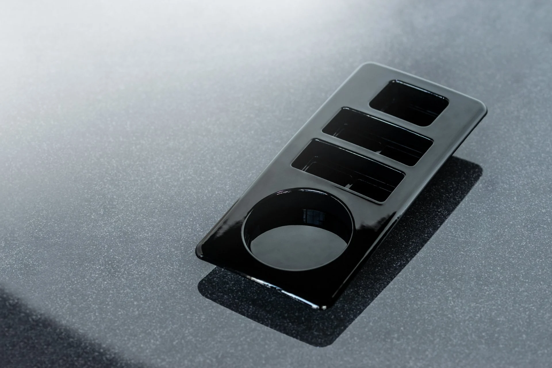 Land Rover Defender (1991-2016) Interior Fascia Trim - Image 5