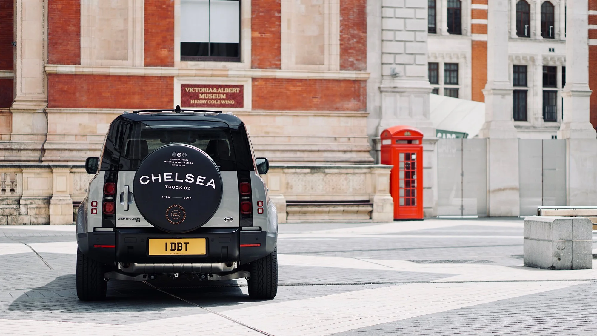 Land Rover Defender (2020 Onwards) Chelsea Truck Company Spare Wheel Cover - Image 9