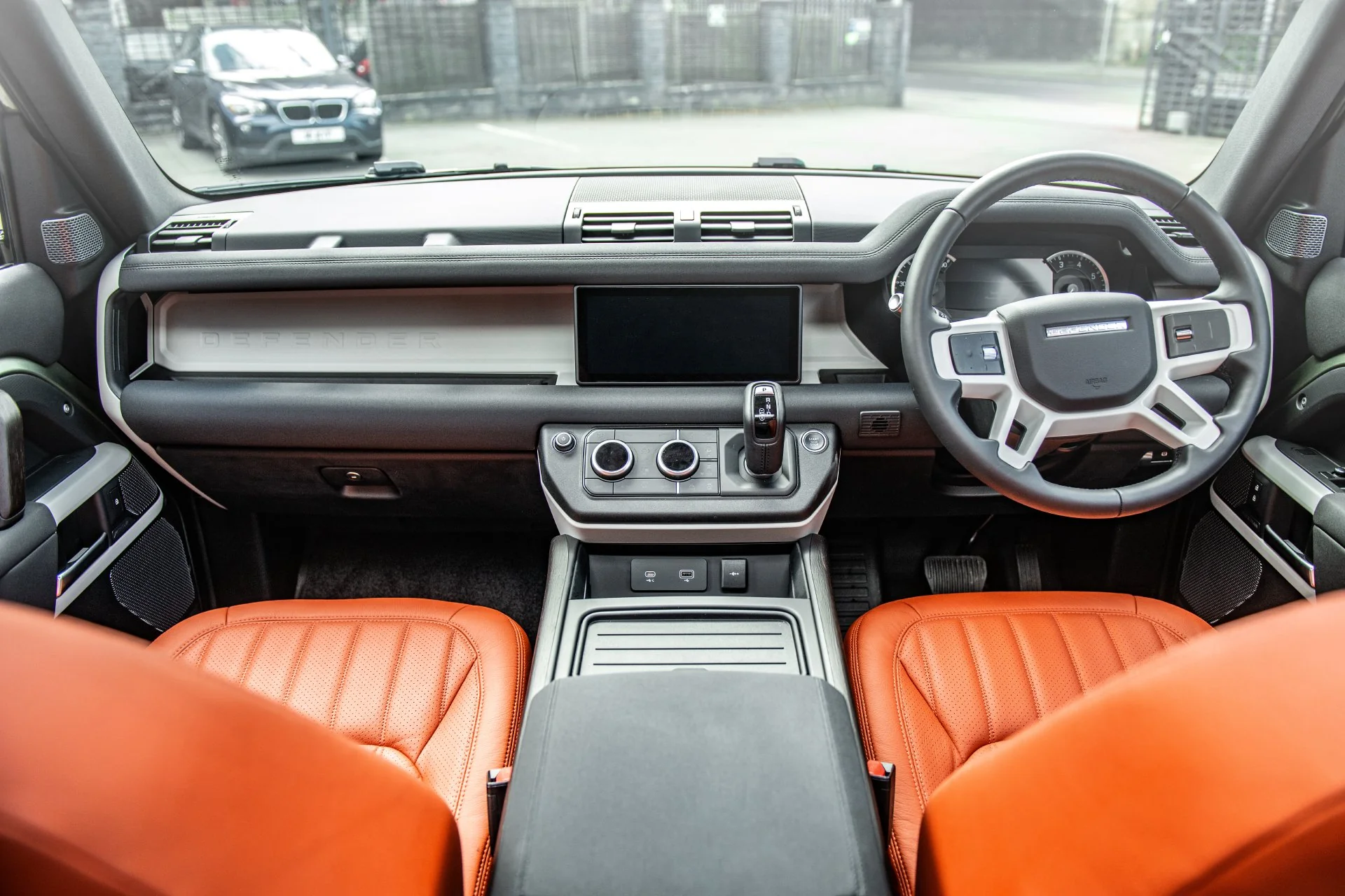 Land Rover Defender 110 (2020 Onwards) Comfort Leather Interior - Image 18