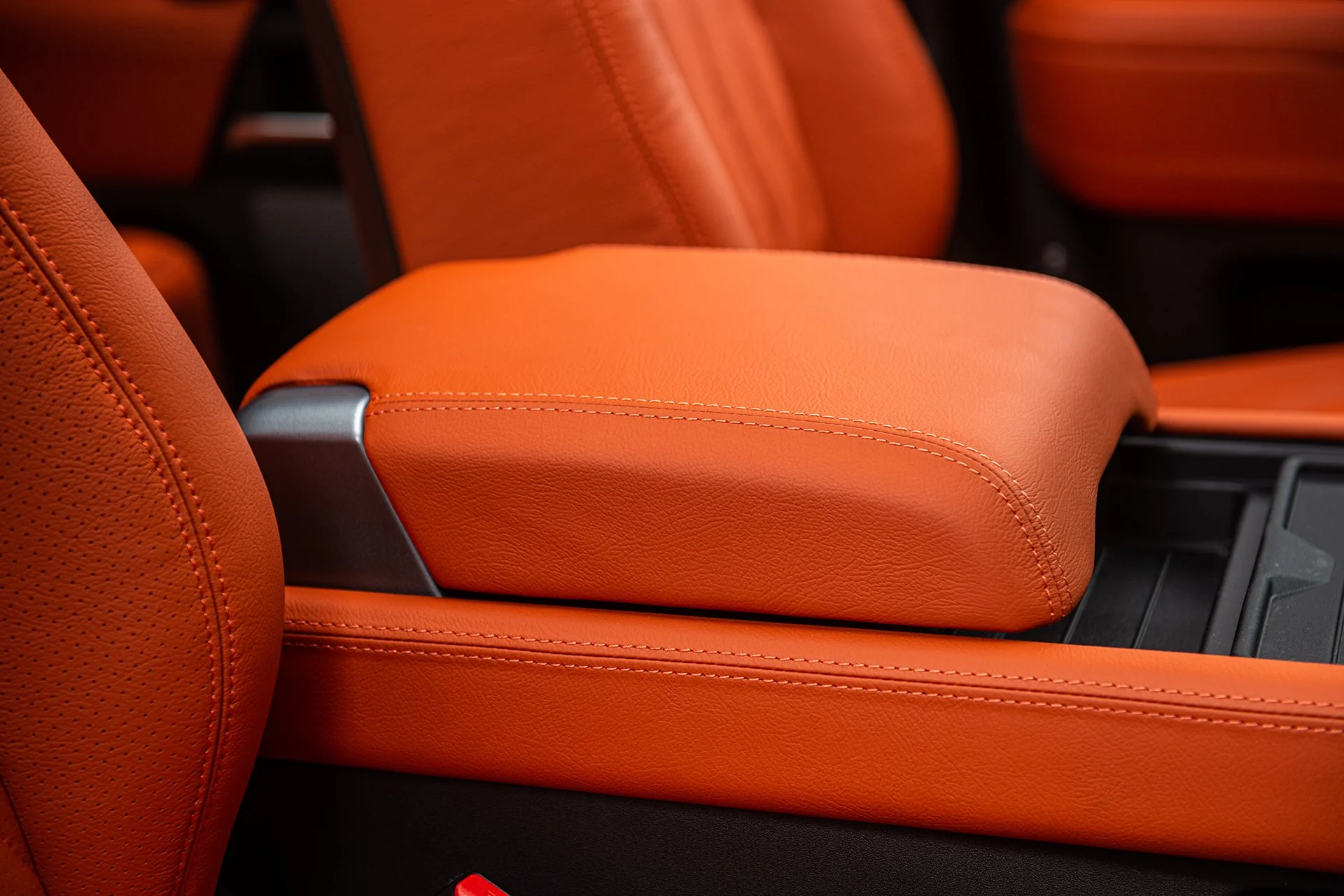 Land Rover Defender 110 (2020 Onwards) Comfort Leather Interior - Image 31