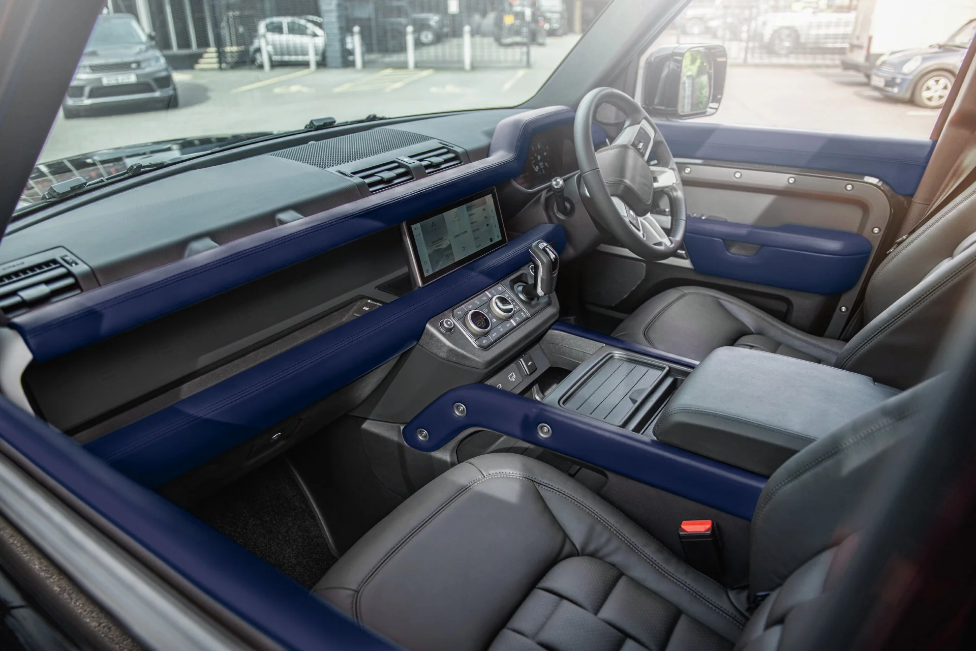 Land Rover Defender 110 (2020 Onwards) Environment 1: Upper, Middle and Lower Interior