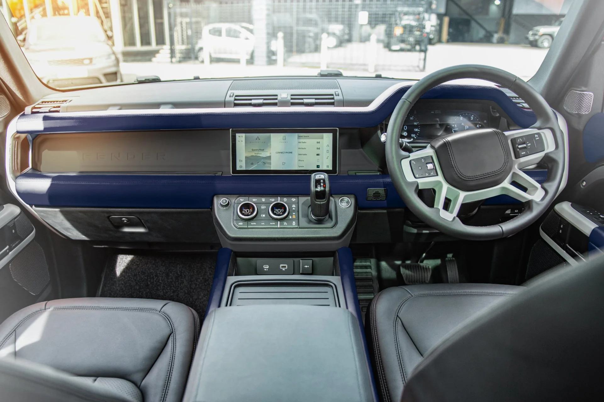 Land Rover Defender 110 (2020 Onwards) Environment 1: Upper, Middle and Lower Interior - Image 7