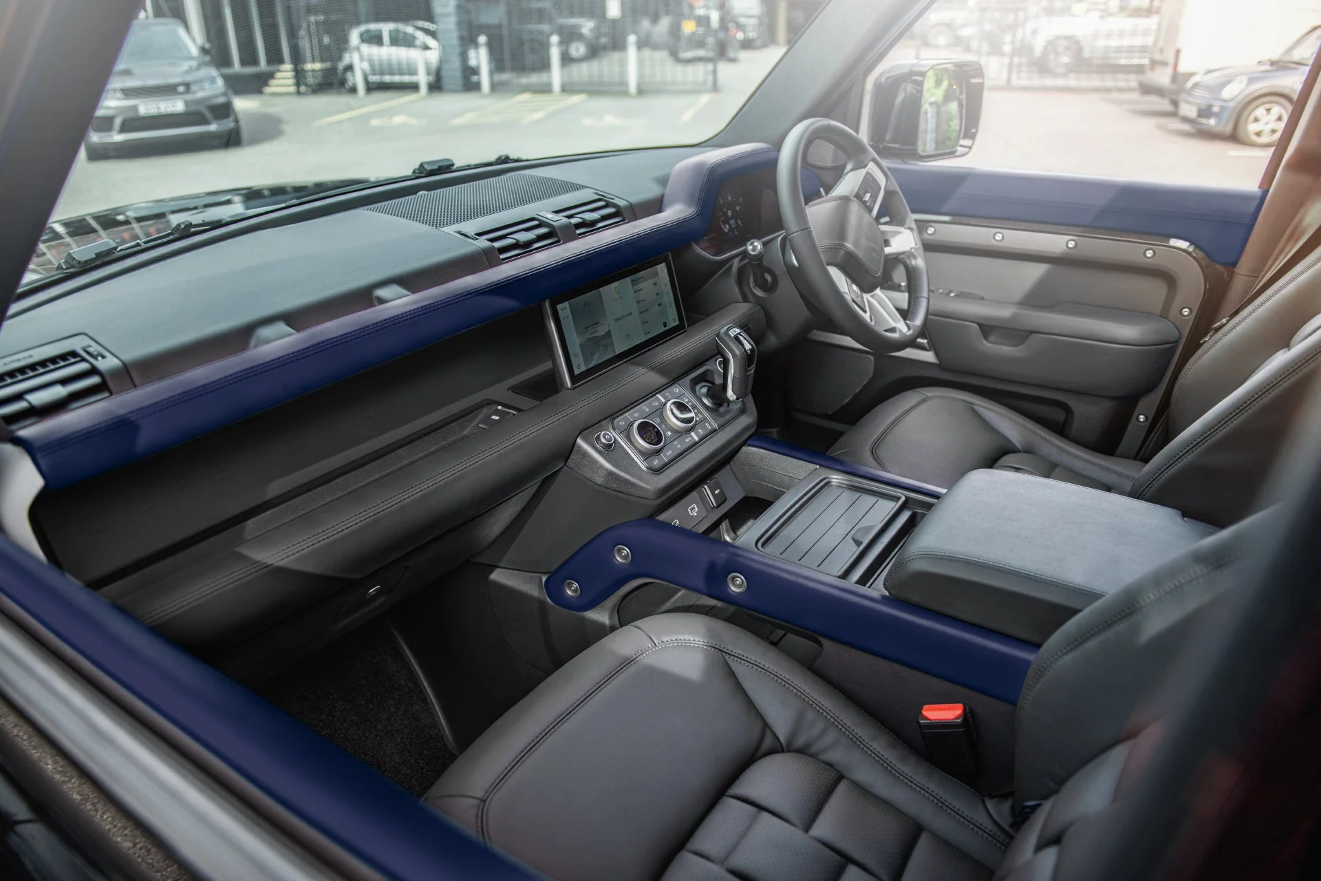 Land Rover Defender 110 (2020 Onwards) Environment 2: Upper and Lower Interior
