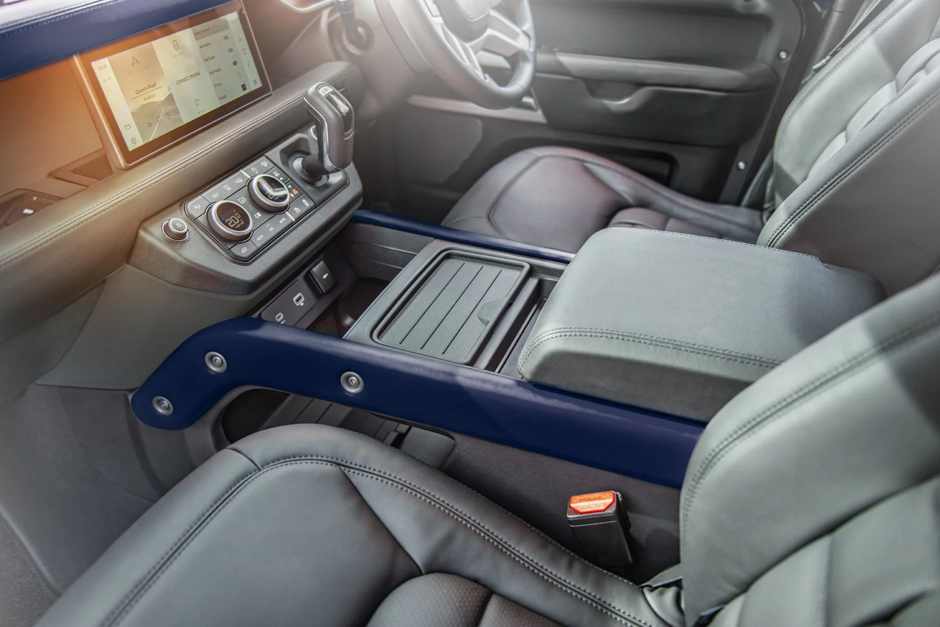 Land Rover Defender 110 (2020 Onwards) Environment 2: Upper and Lower Interior - Image 5