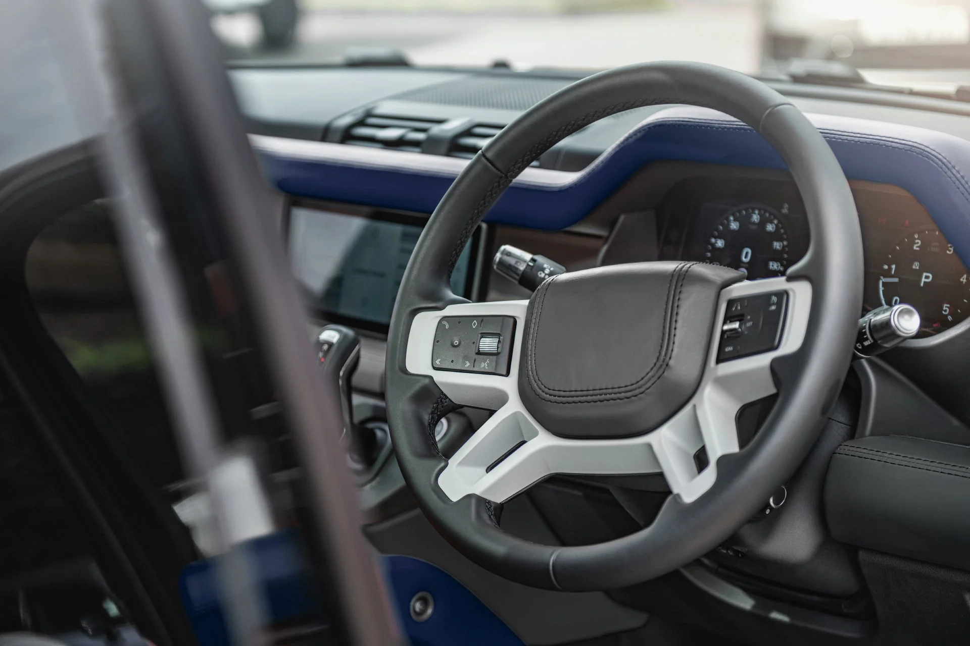 Land Rover Defender 110 (2020 Onwards) Environment 2: Upper and Lower Interior - Image 6