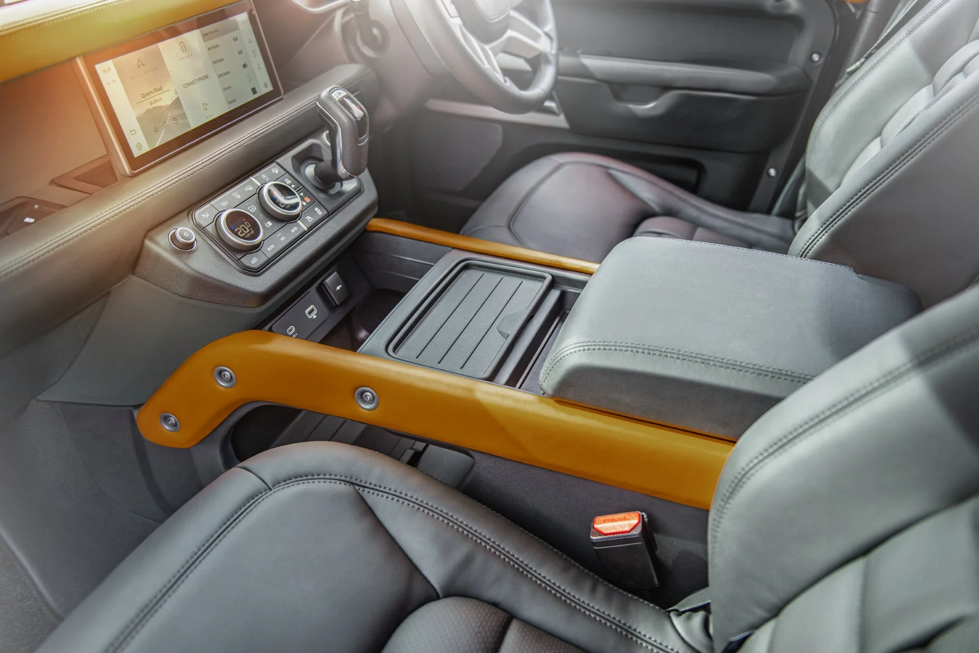 Land Rover Defender 110 (2020 Onwards) Environment 2: Upper and Lower Volcanic Yellow Interior - Image 5