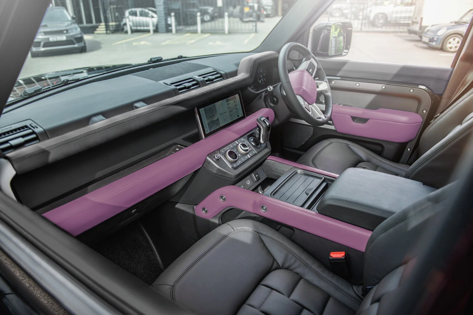 Land Rover Defender 110 (2020 Onwards) Environment 3: Middle and Lower Volcanic Pink Interior