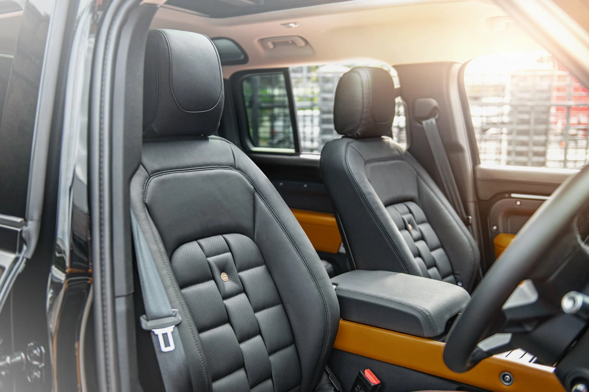 Land Rover Defender 110 (2020 Onwards) Environment 3: Middle and Lower Volcanic Yellow Interior - Image 3